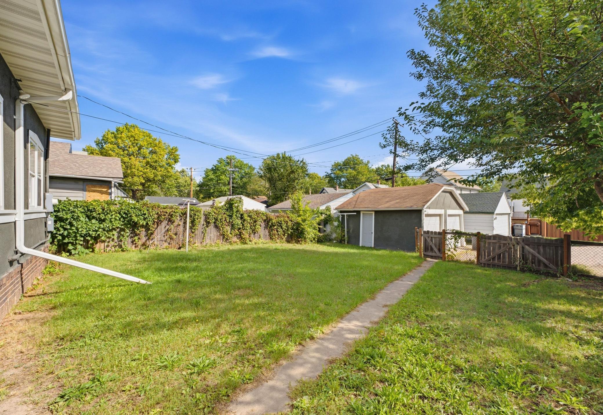 View of Residential at 2810 Penn Avenue, Minneapolis MN 55411, Minneapolis (37 of 39) - Mike Wilen | Minnesota Team Real Estate