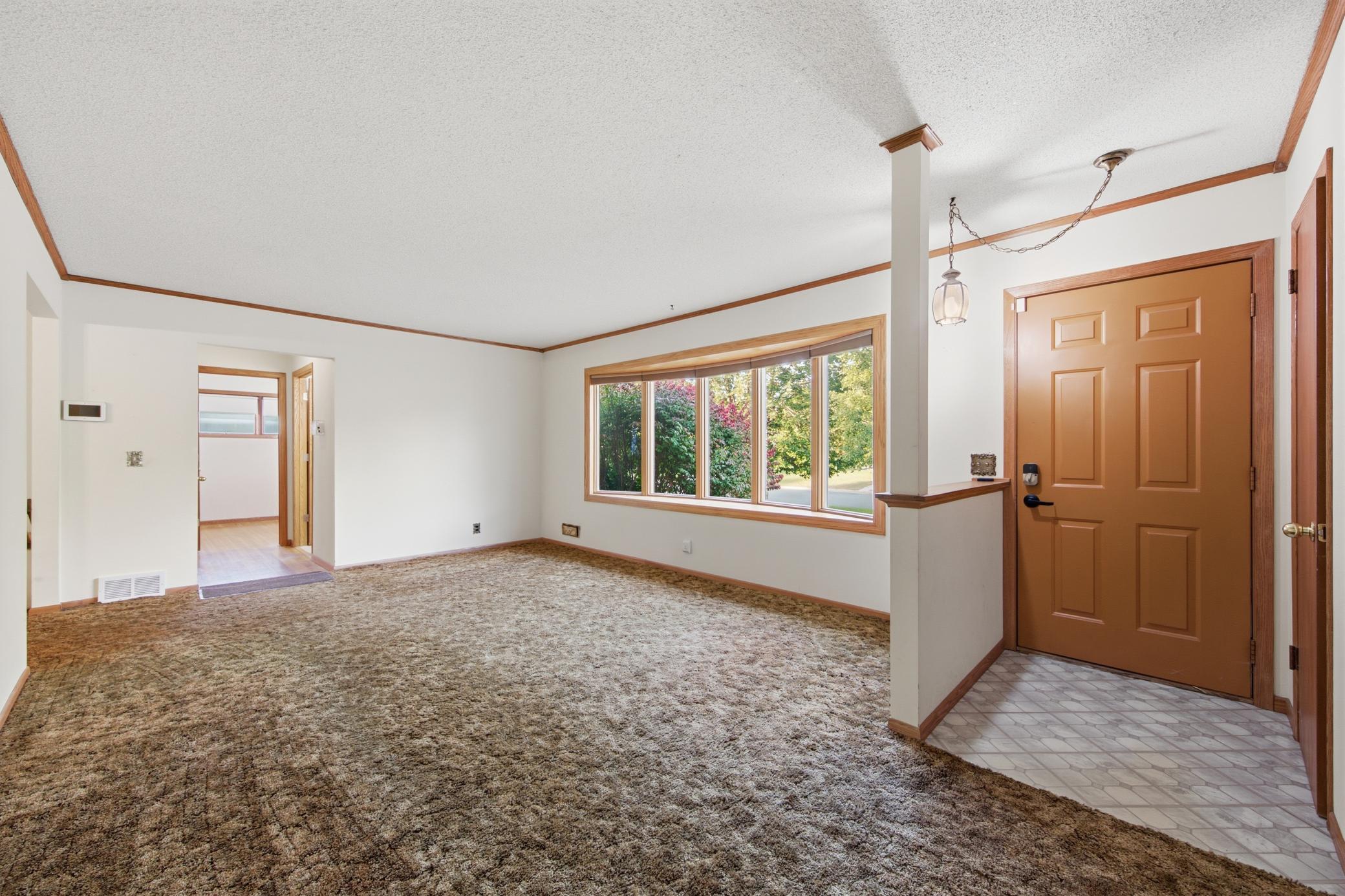 View of Residential at 6009 2nd Street, Fridley MN 55432, Fridley (2 of 20) - Mike Wilen | Minnesota Team Real Estate