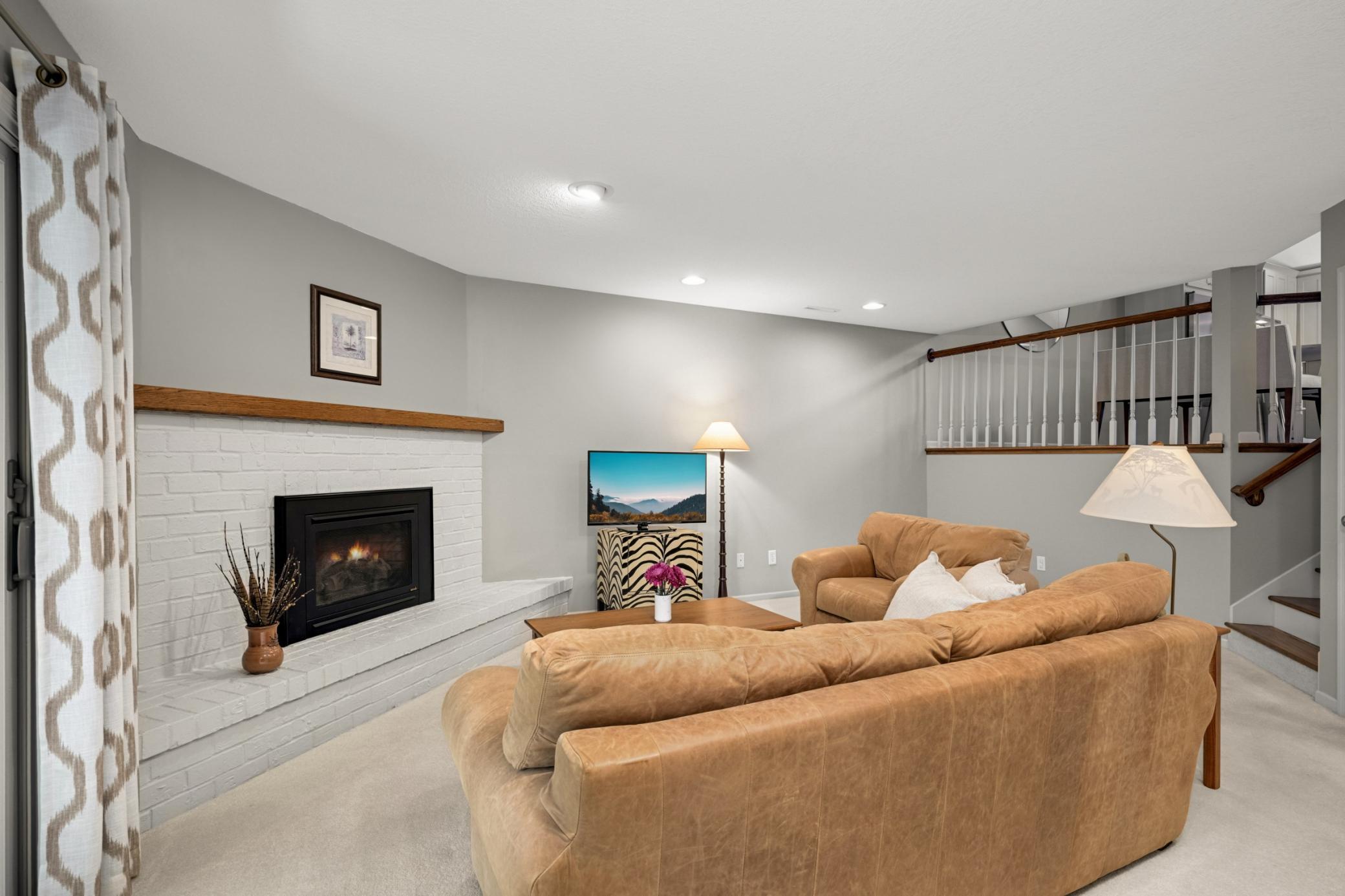 View of Residential at 11887 Minnetonka Boulevard, Minnetonka MN 55305, Minnetonka (24 of 34) - Mike Wilen | Minnesota Team Real Estate