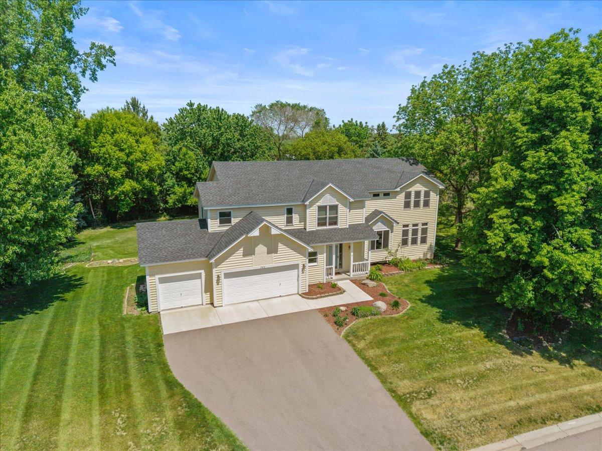 View of Single Family at 17672 Kettering Trail, Lakeville - Mike Wilen | Minnesota Team Real Estate