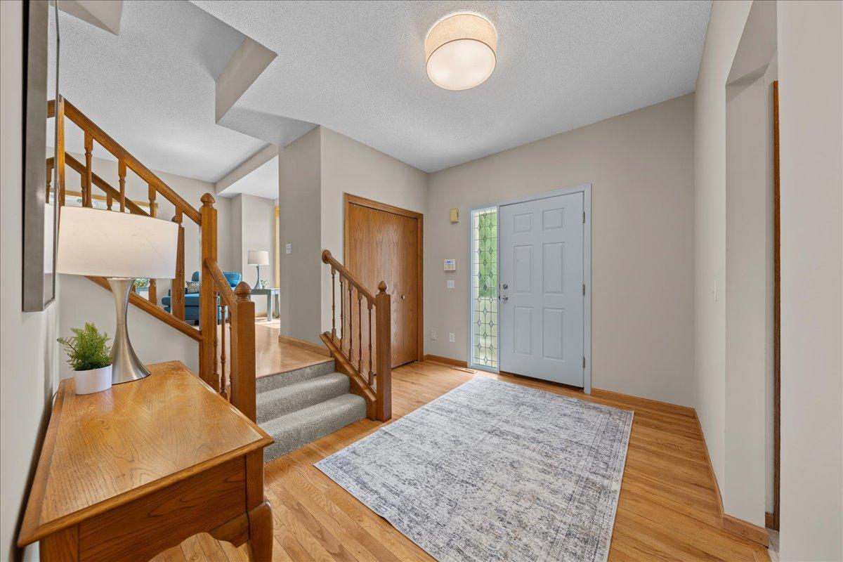 View of Residential at 17672 Kettering Trail, Lakeville MN 55044, Lakeville (11 of 75) - Mike Wilen | Minnesota Team Real Estate