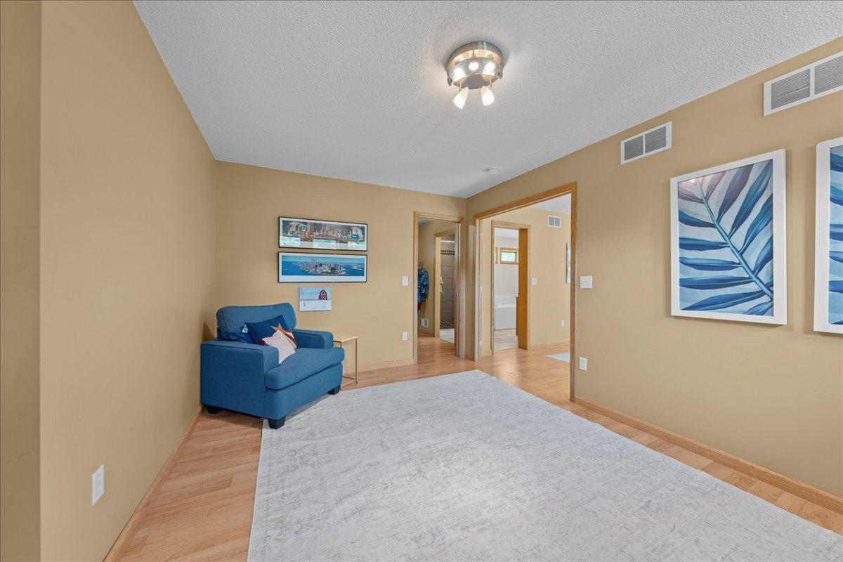View of Residential at 17672 Kettering Trail, Lakeville MN 55044, Lakeville (32 of 75) - Mike Wilen | Minnesota Team Real Estate