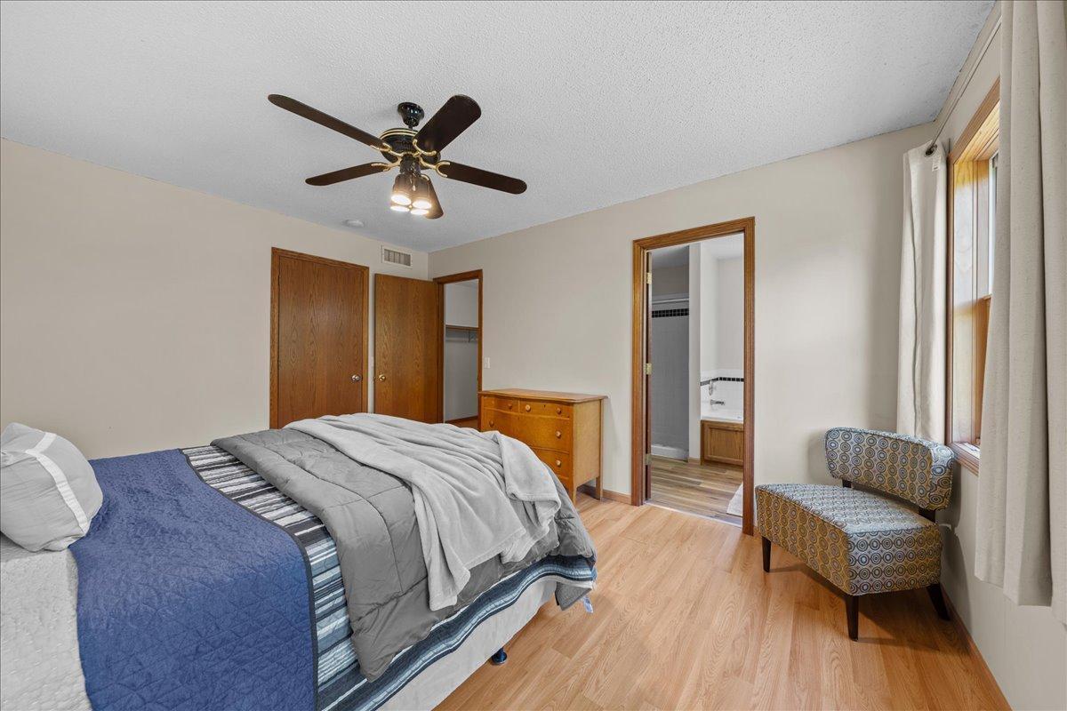 View of Residential at 17672 Kettering Trail, Lakeville MN 55044, Lakeville (43 of 75) - Mike Wilen | Minnesota Team Real Estate