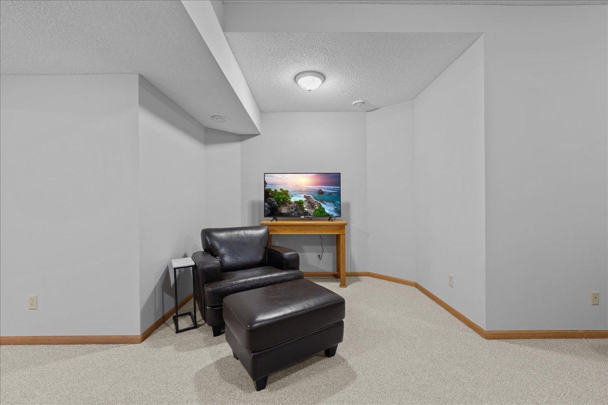 View of Residential at 17672 Kettering Trail, Lakeville MN 55044, Lakeville (55 of 75) - Mike Wilen | Minnesota Team Real Estate