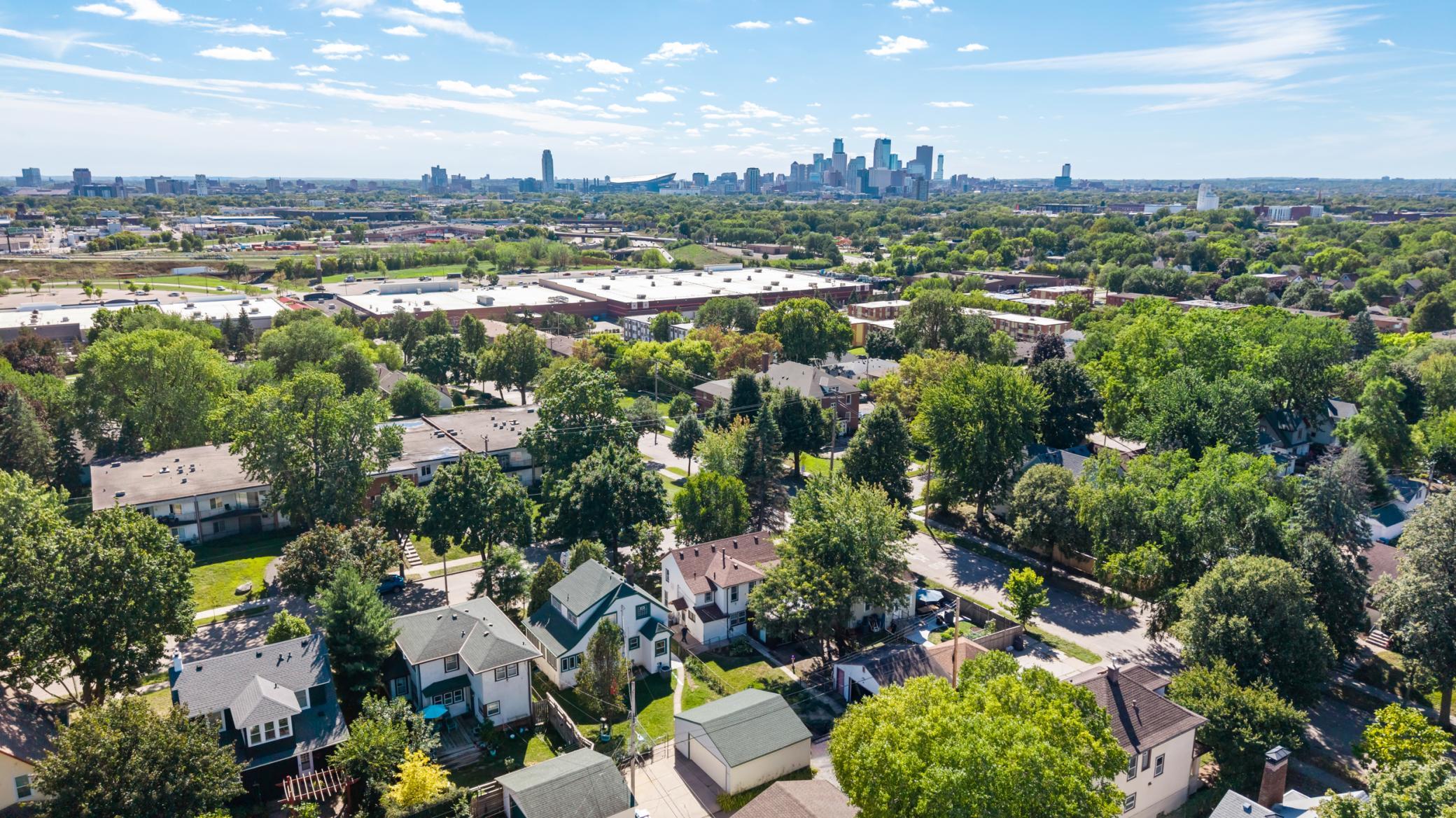 View of Residential at 2005 19th Avenue, Minneapolis MN 55418, Minneapolis (4 of 36) - Mike Wilen | Minnesota Team Real Estate
