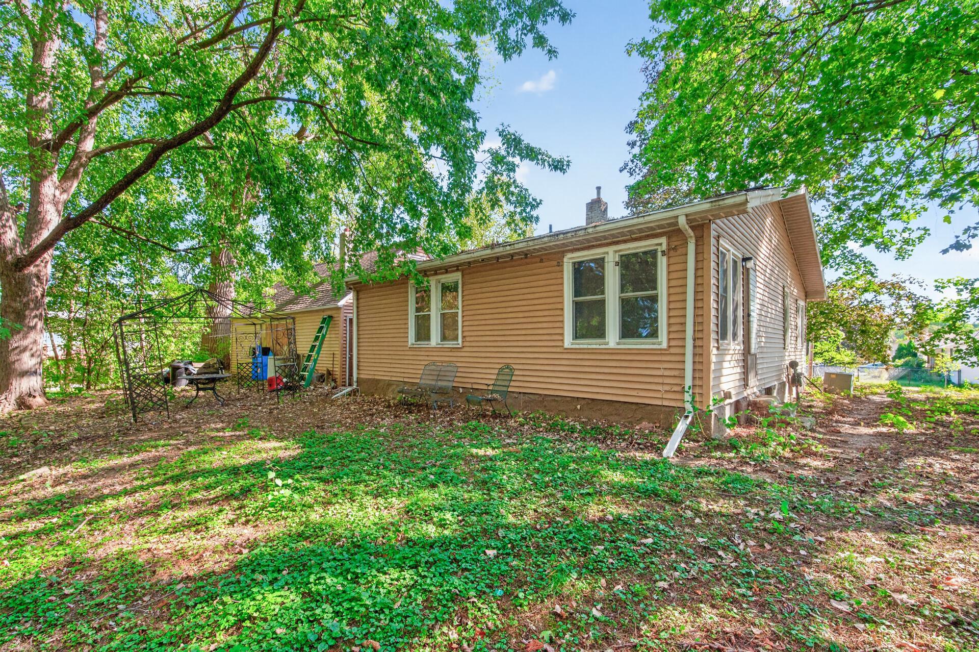 View of Residential at 1349 Hazelwood Street, Saint Paul MN 55106, Saint Paul (29 of 37) - Mike Wilen | Minnesota Team Real Estate