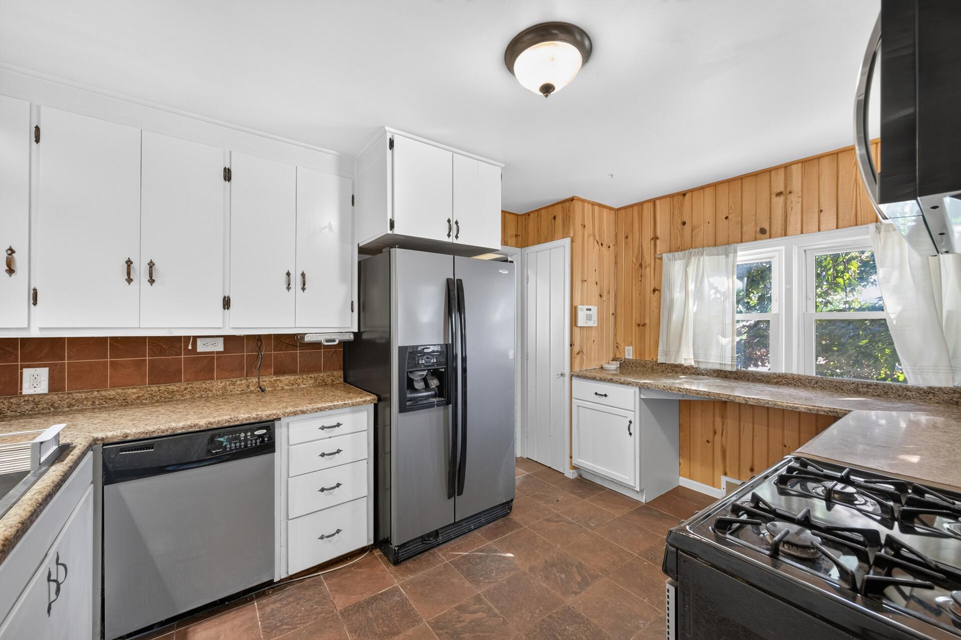 View of Residential at 1349 Hazelwood Street, Saint Paul MN 55106, Saint Paul (2 of 37) - Mike Wilen | Minnesota Team Real Estate