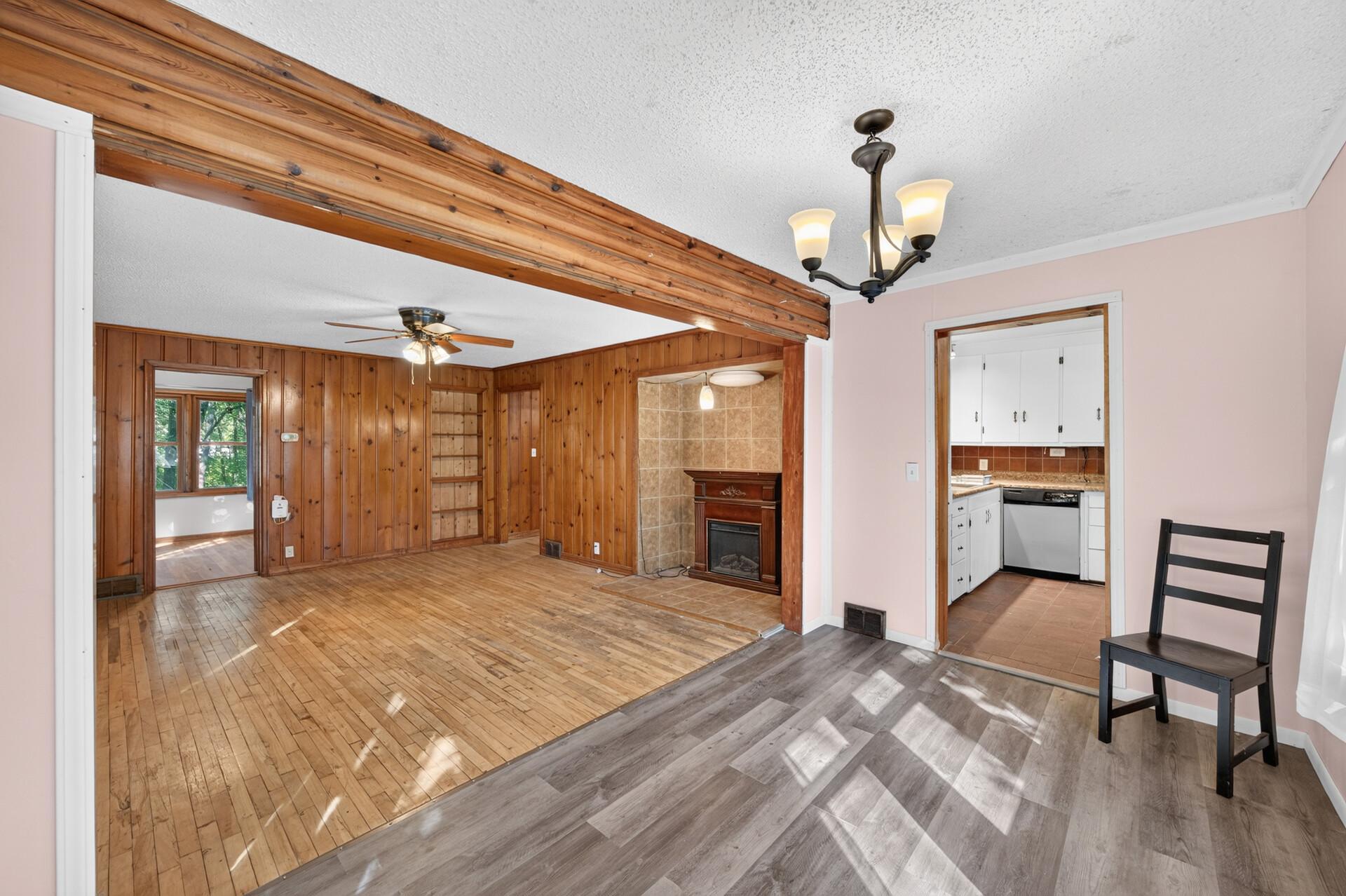 View of Residential at 1349 Hazelwood Street, Saint Paul MN 55106, Saint Paul (5 of 37) - Mike Wilen | Minnesota Team Real Estate