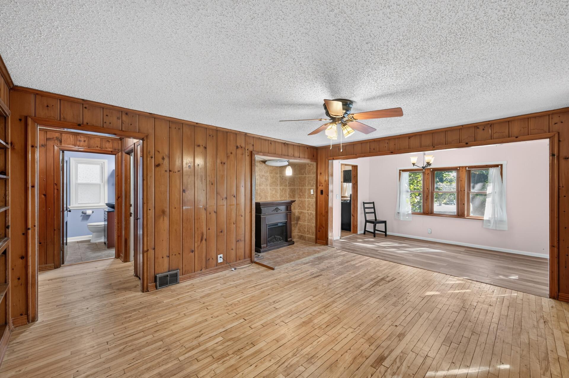 View of Residential at 1349 Hazelwood Street, Saint Paul MN 55106, Saint Paul (9 of 37) - Mike Wilen | Minnesota Team Real Estate