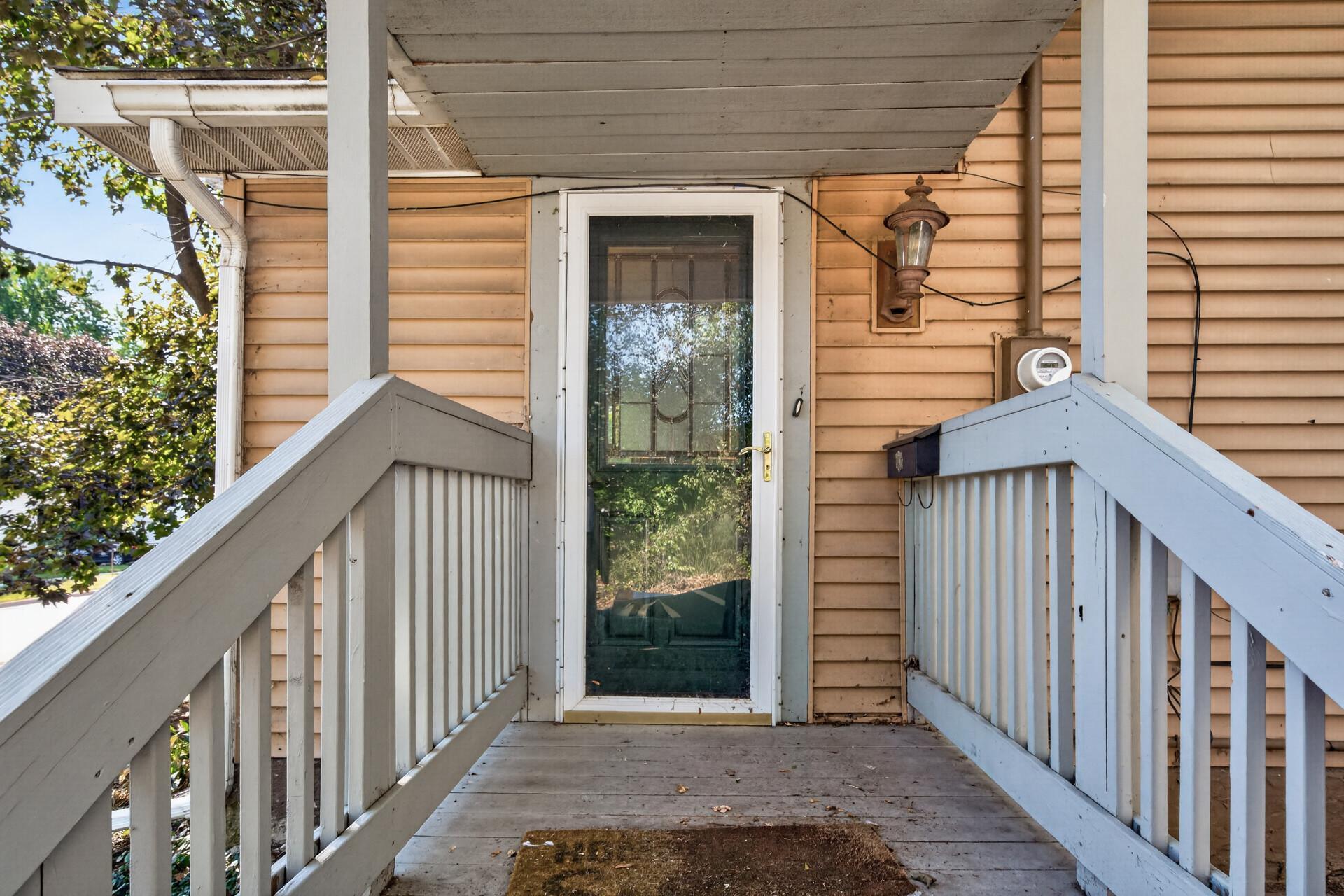 View of Residential at 1349 Hazelwood Street, Saint Paul MN 55106, Saint Paul (32 of 37) - Mike Wilen | Minnesota Team Real Estate