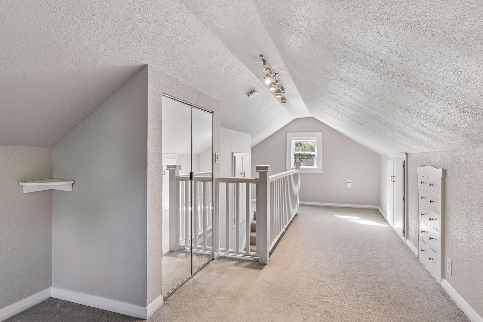 View of Residential at 2111 36th Street, Minneapolis MN 55407, Minneapolis (19 of 30) - Mike Wilen | Minnesota Team Real Estate