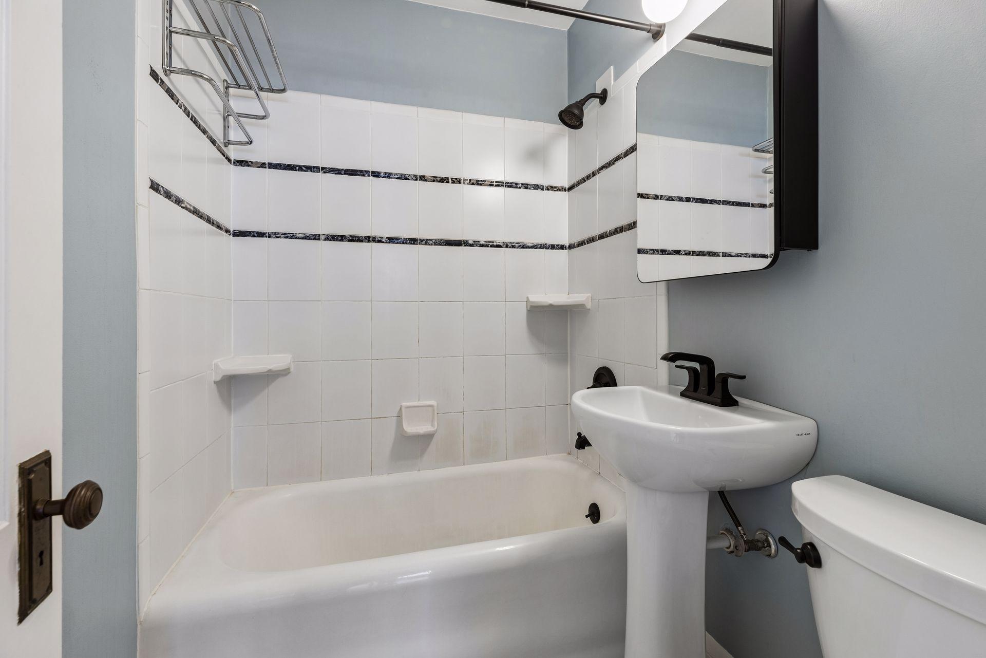 View of Residential at 2111 36th Street, Minneapolis MN 55407, Minneapolis (15 of 30) - Mike Wilen | Minnesota Team Real Estate