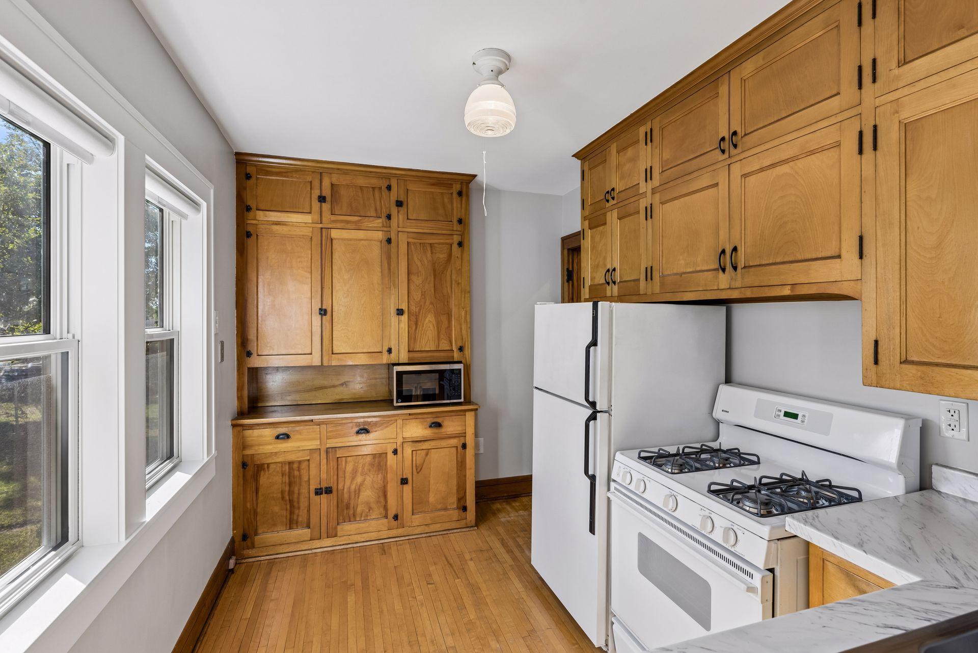View of Residential at 2111 36th Street, Minneapolis MN 55407, Minneapolis (9 of 30) - Mike Wilen | Minnesota Team Real Estate