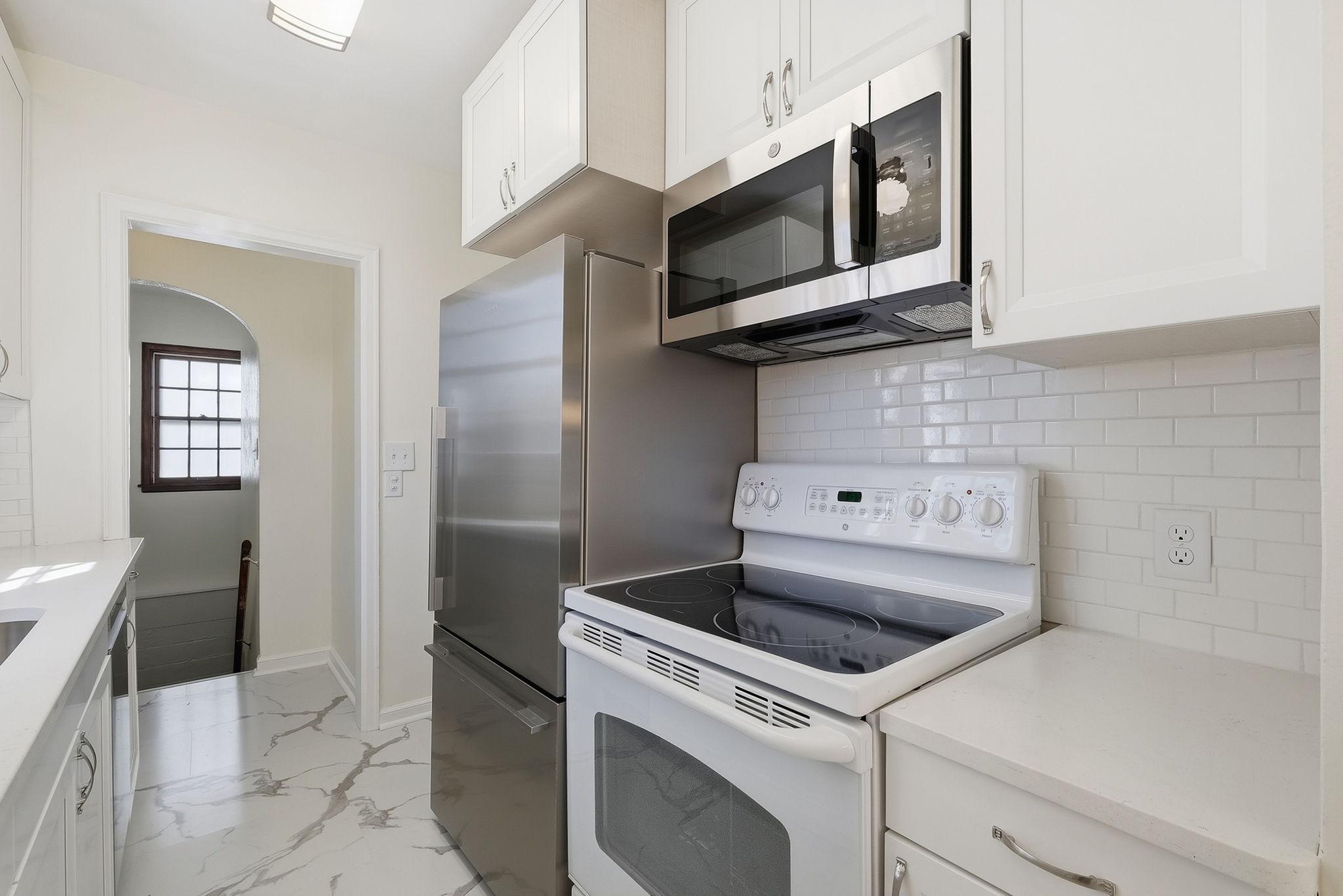 View of Residential at 2904 Alabama Avenue, Saint Louis Park MN 55416, Saint Louis Park (12 of 32) - Mike Wilen | Minnesota Team Real Estate