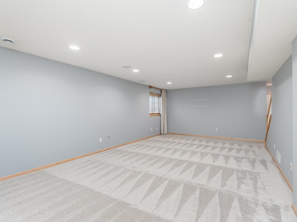 View of Residential at 4871 Woodland Avenue, Shakopee MN 55379, Shakopee (33 of 51) - Mike Wilen | Minnesota Team Real Estate