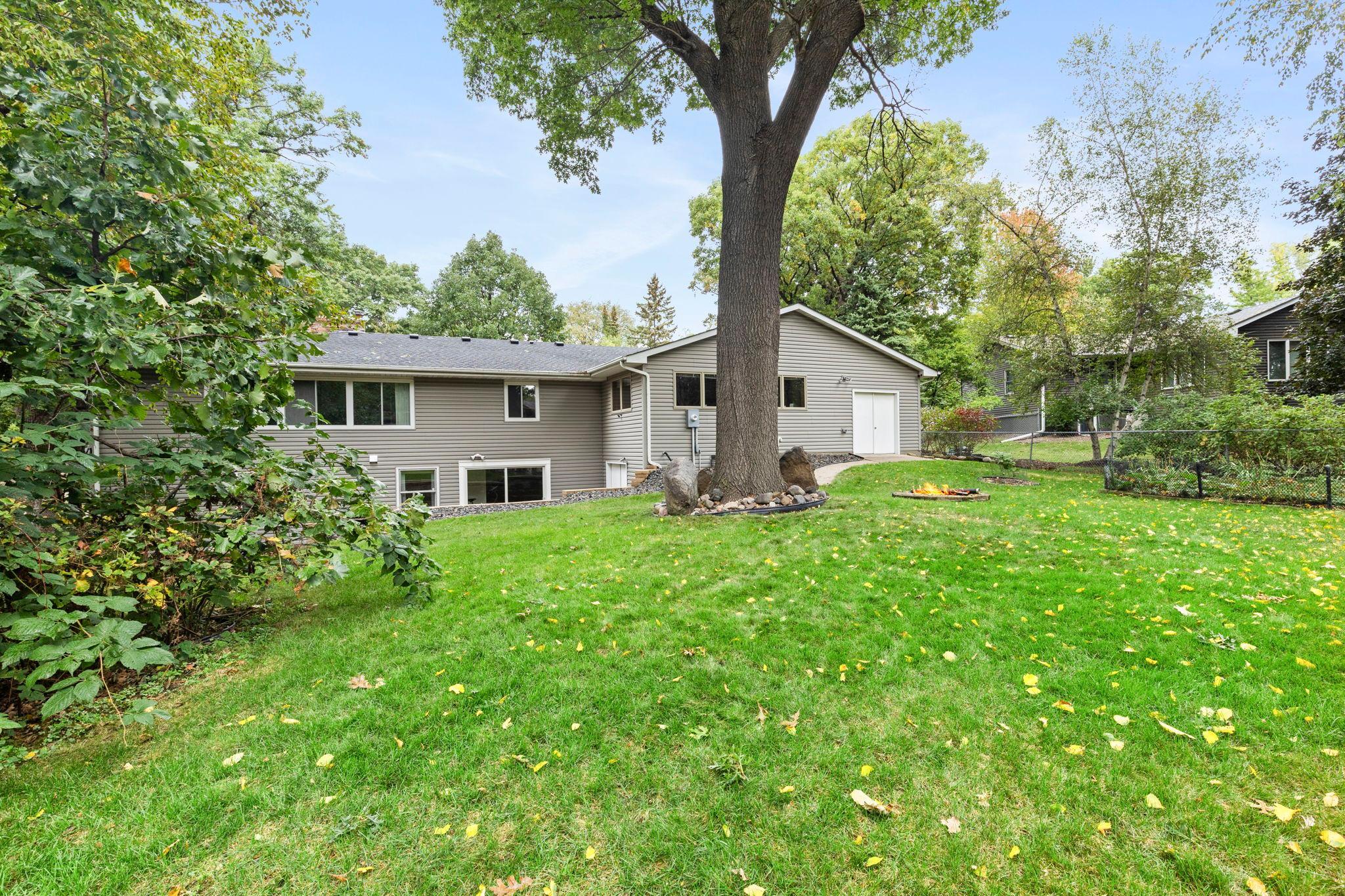 View of Residential at 7181 Foxboro Lane, Woodbury MN 55125, Woodbury (50 of 53) - Mike Wilen | Minnesota Team Real Estate