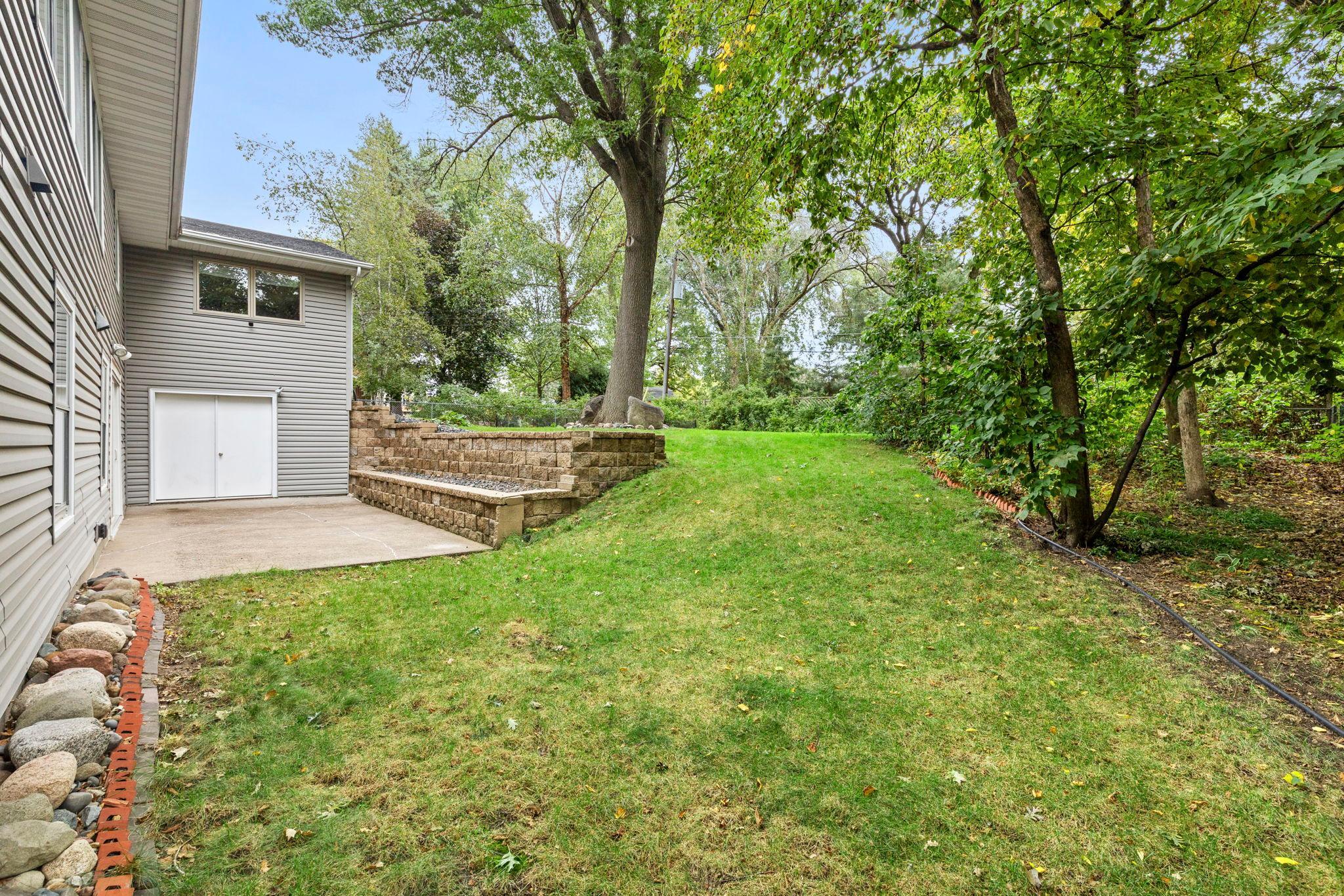View of Residential at 7181 Foxboro Lane, Woodbury MN 55125, Woodbury (46 of 53) - Mike Wilen | Minnesota Team Real Estate