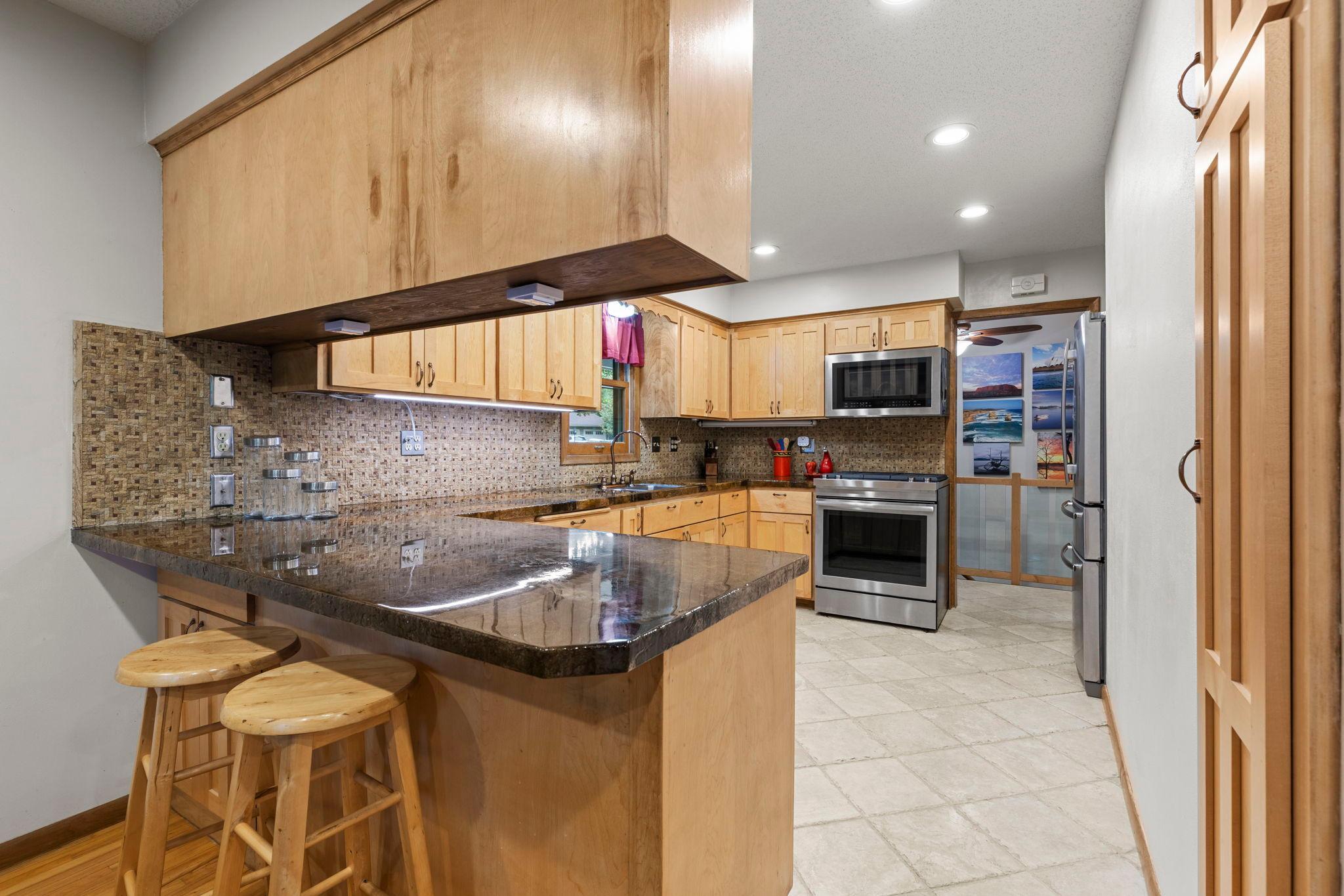 View of Residential at 7181 Foxboro Lane, Woodbury MN 55125, Woodbury (5 of 53) - Mike Wilen | Minnesota Team Real Estate