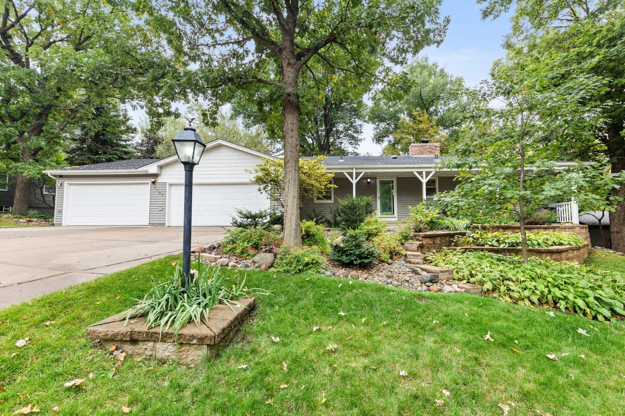 View of Residential at 7181 Foxboro Lane, Woodbury MN 55125, Woodbury (48 of 53) - Mike Wilen | Minnesota Team Real Estate