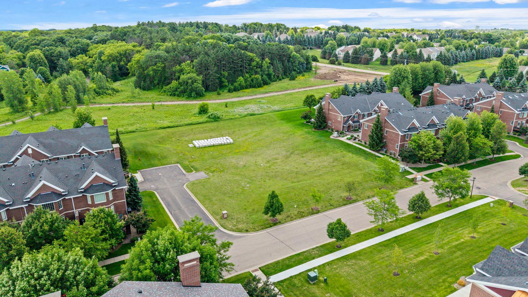 View of Residential at 10814 Falling Water Lane #B, Woodbury MN 55129, Woodbury (25 of 39) - Mike Wilen | Minnesota Team Real Estate