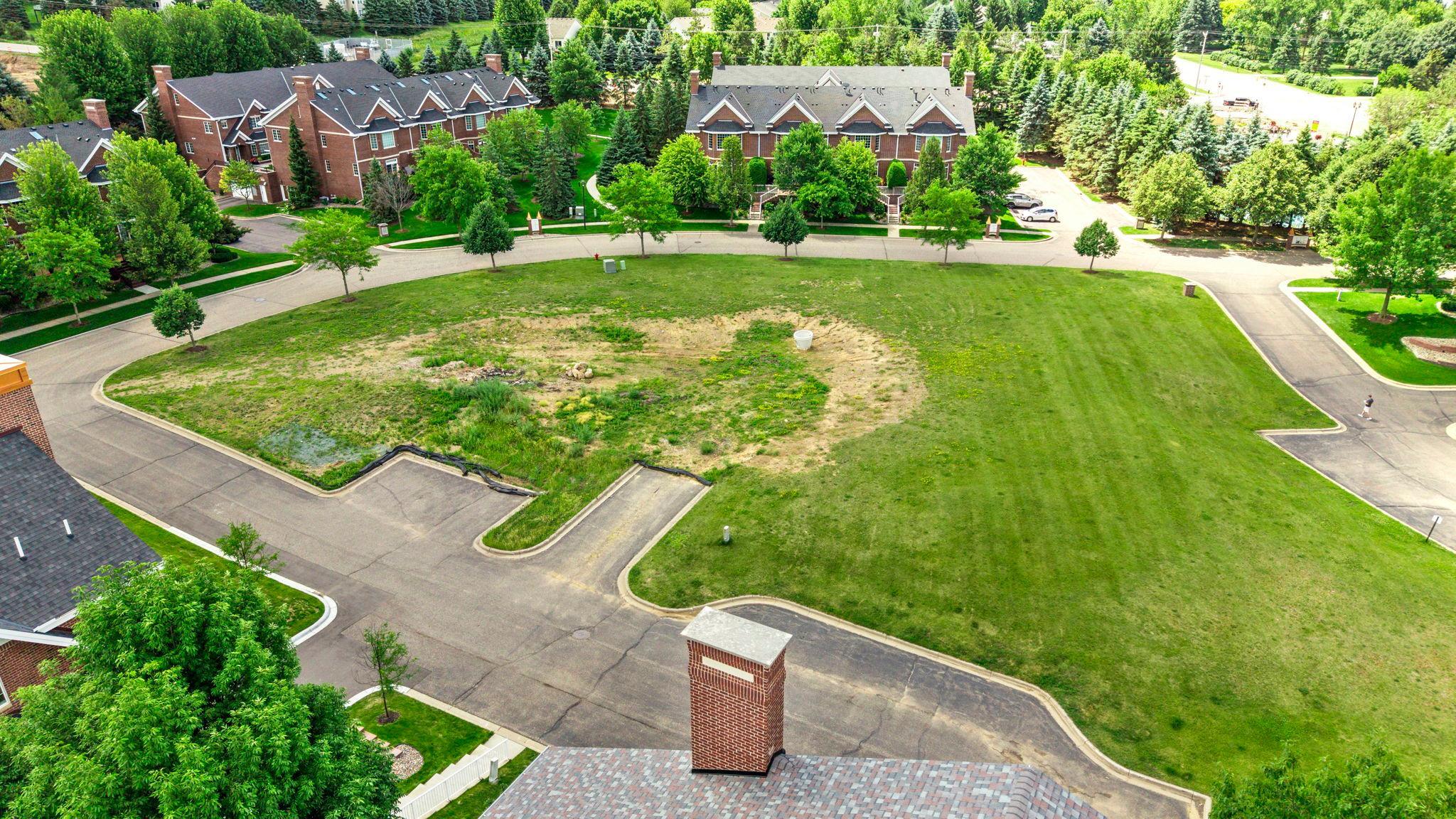 View of Residential at 10814 Falling Water Lane #B, Woodbury MN 55129, Woodbury (27 of 39) - Mike Wilen | Minnesota Team Real Estate