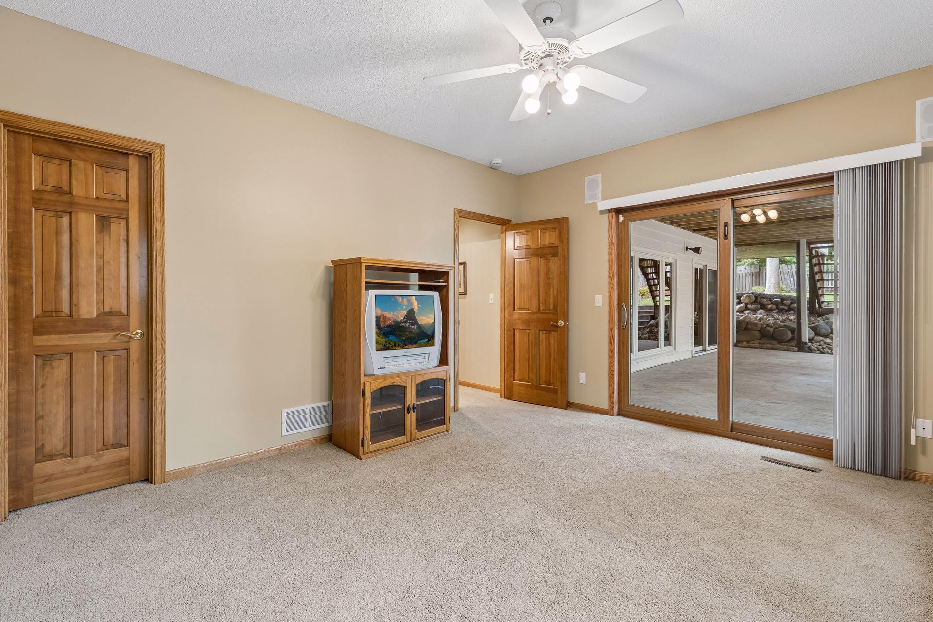 View of Residential at 7524 Auto Club Circle, Bloomington MN 55438, Bloomington (28 of 48) - Mike Wilen | Minnesota Team Real Estate