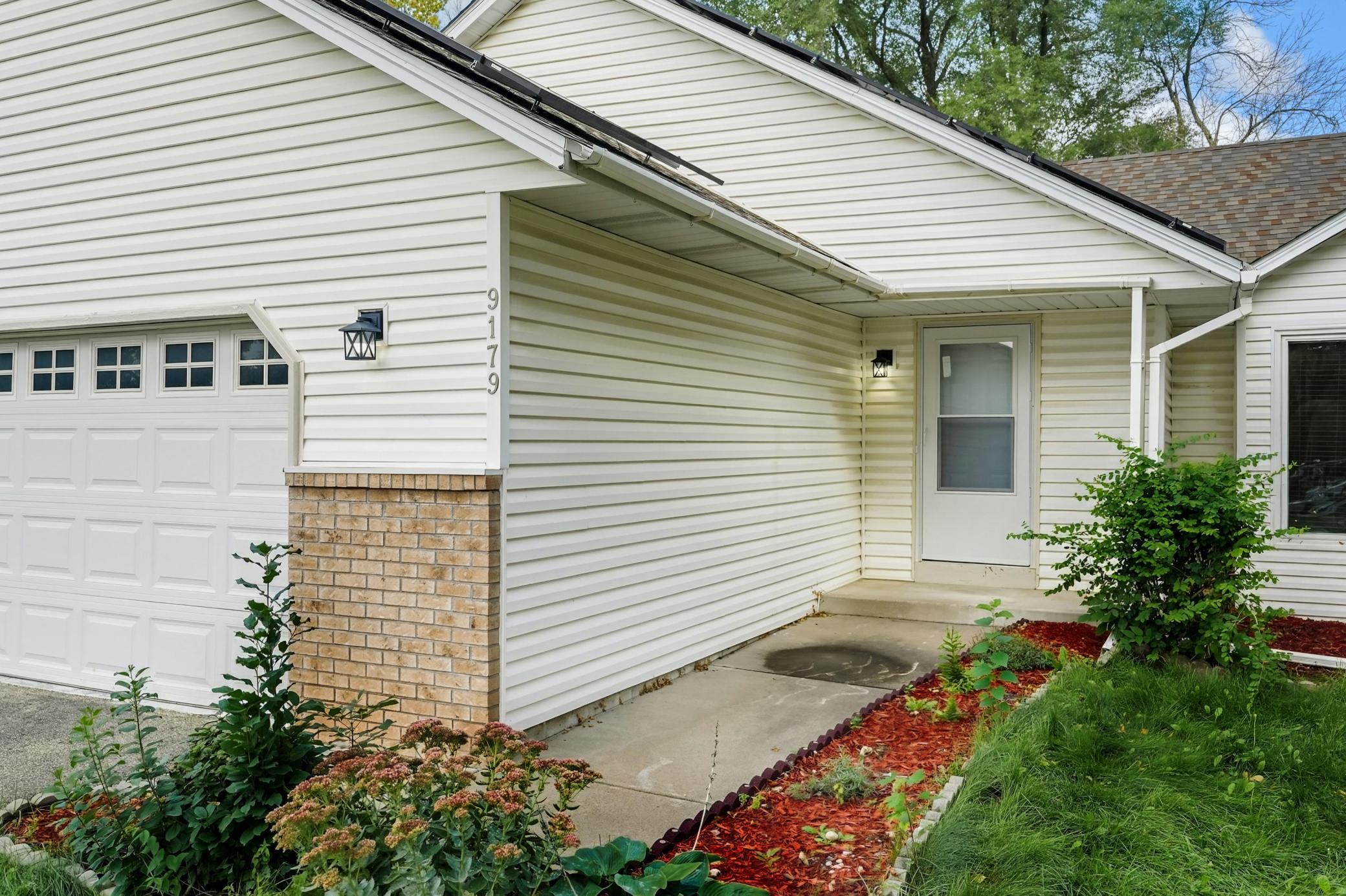 View of Residential at 9179 Janero Avenue, Cottage Grove MN 55016, Cottage Grove (4 of 29) - Mike Wilen | Minnesota Team Real Estate