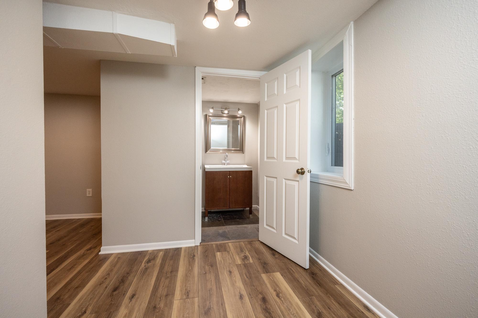 View of Residential at 1657 Princeton Avenue, Saint Louis Park MN 55416, Saint Louis Park (24 of 34) - Mike Wilen | Minnesota Team Real Estate