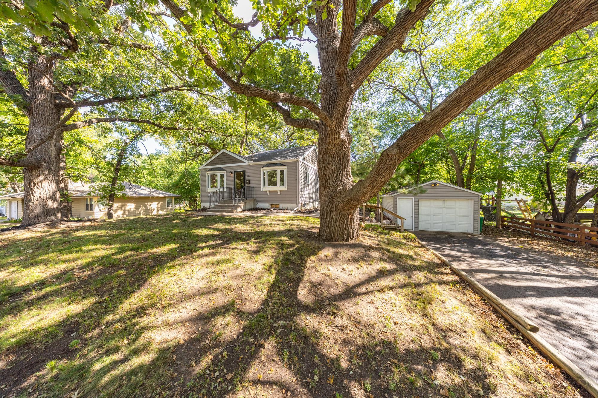 View of Residential at 1657 Princeton Avenue, Saint Louis Park MN 55416, Saint Louis Park (30 of 34) - Mike Wilen | Minnesota Team Real Estate