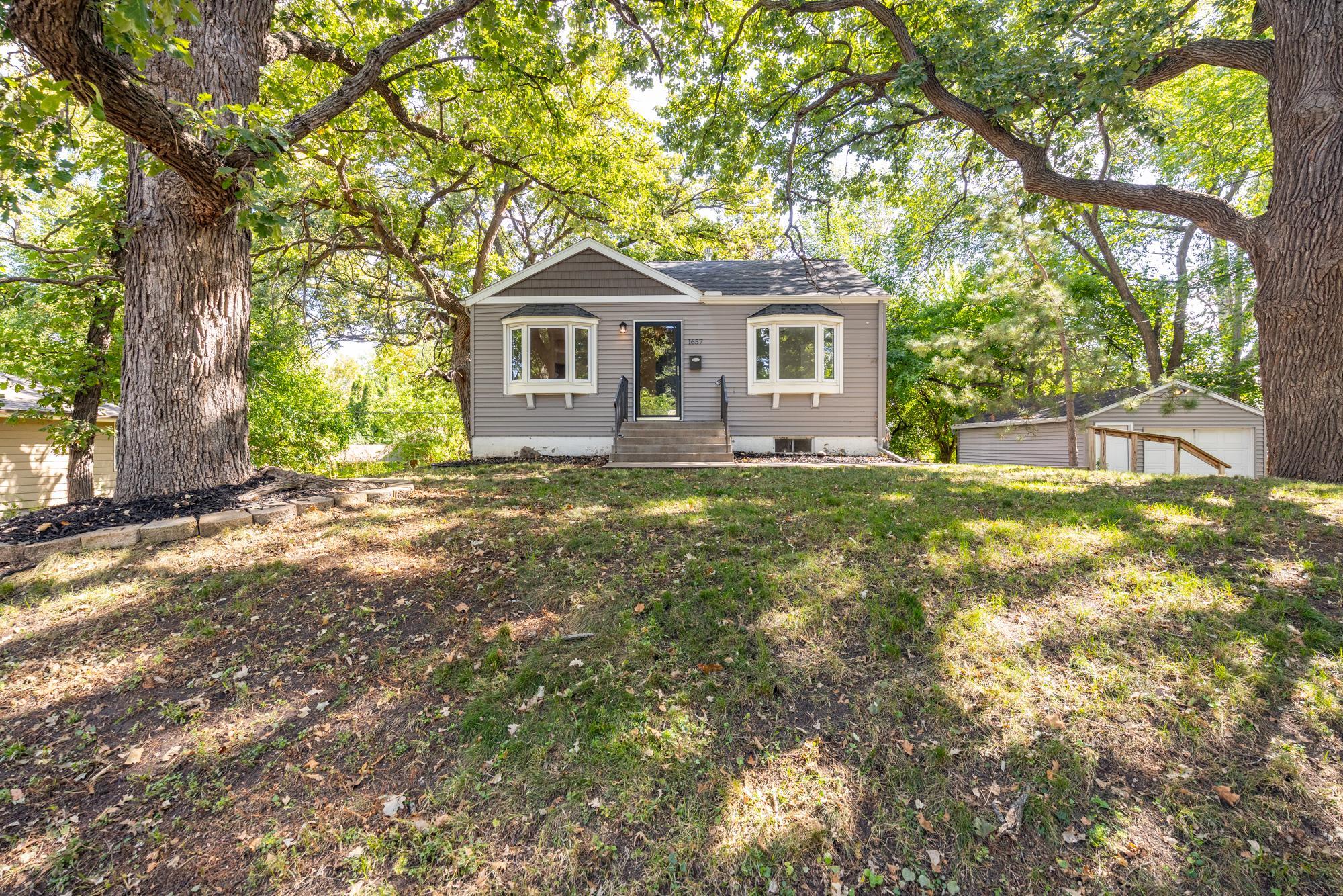 View of Residential at 1657 Princeton Avenue, Saint Louis Park MN 55416, Saint Louis Park (31 of 34) - Mike Wilen | Minnesota Team Real Estate