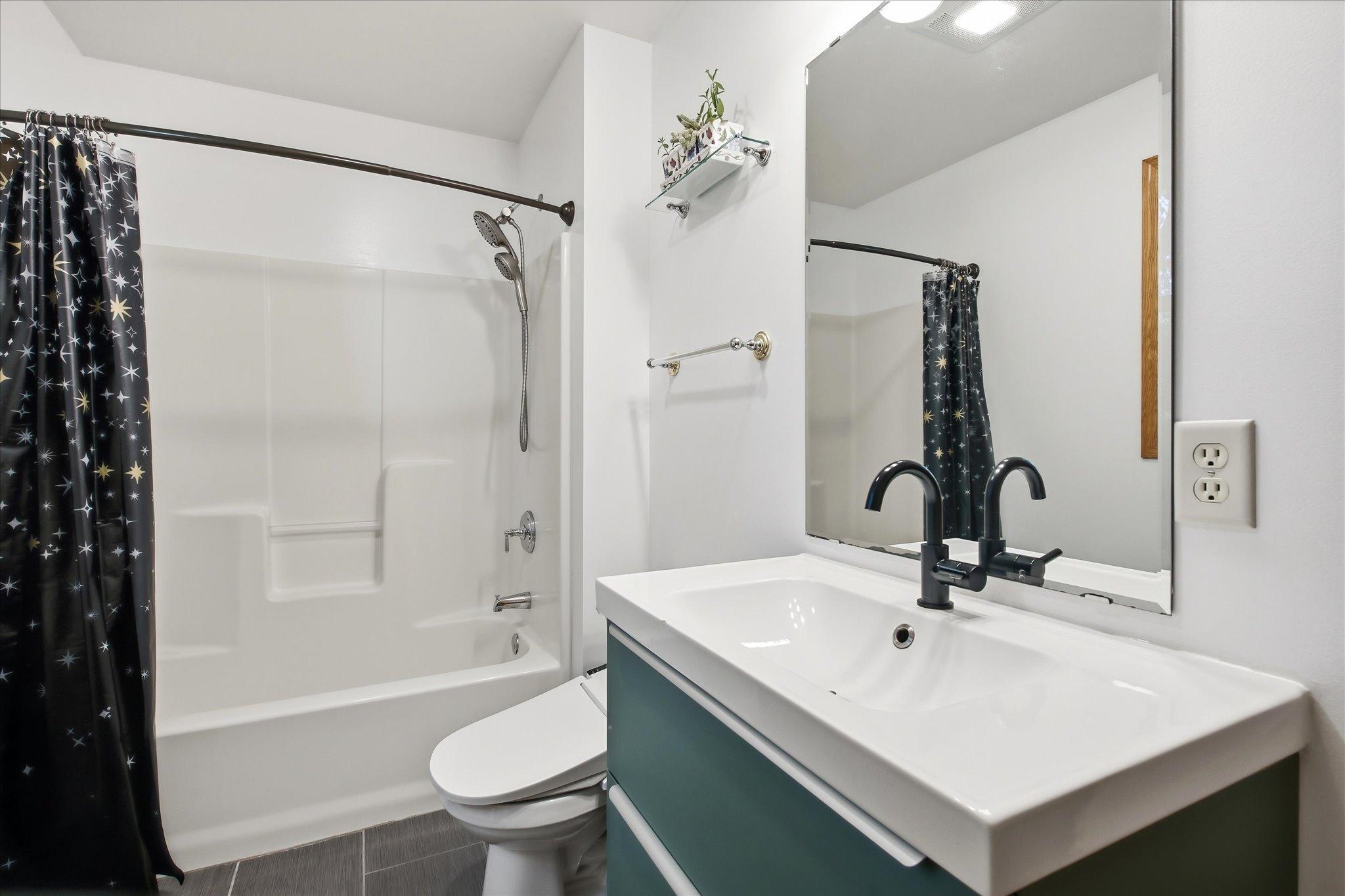 View of Residential at 682 Harvard Street, Saint Paul MN 55107, Saint Paul (15 of 25) - Mike Wilen | Minnesota Team Real Estate