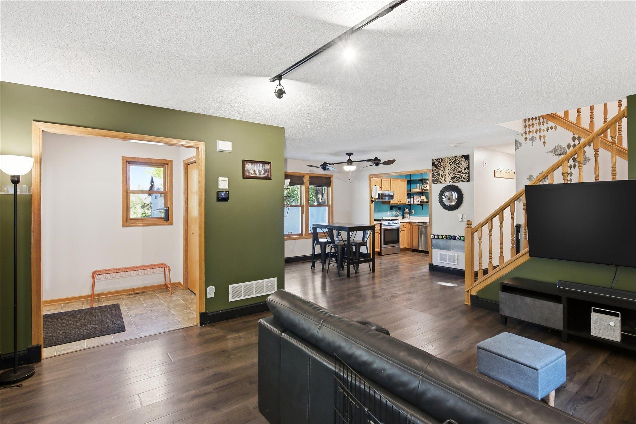 View of Residential at 682 Harvard Street, Saint Paul MN 55107, Saint Paul (4 of 25) - Mike Wilen | Minnesota Team Real Estate