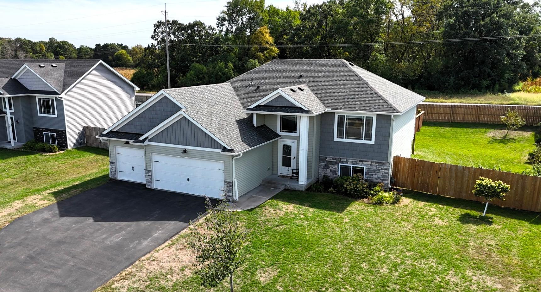 View of Residential at 707 Hickory Street, Isanti MN 55040, Isanti (23 of 29) - Mike Wilen | Minnesota Team Real Estate
