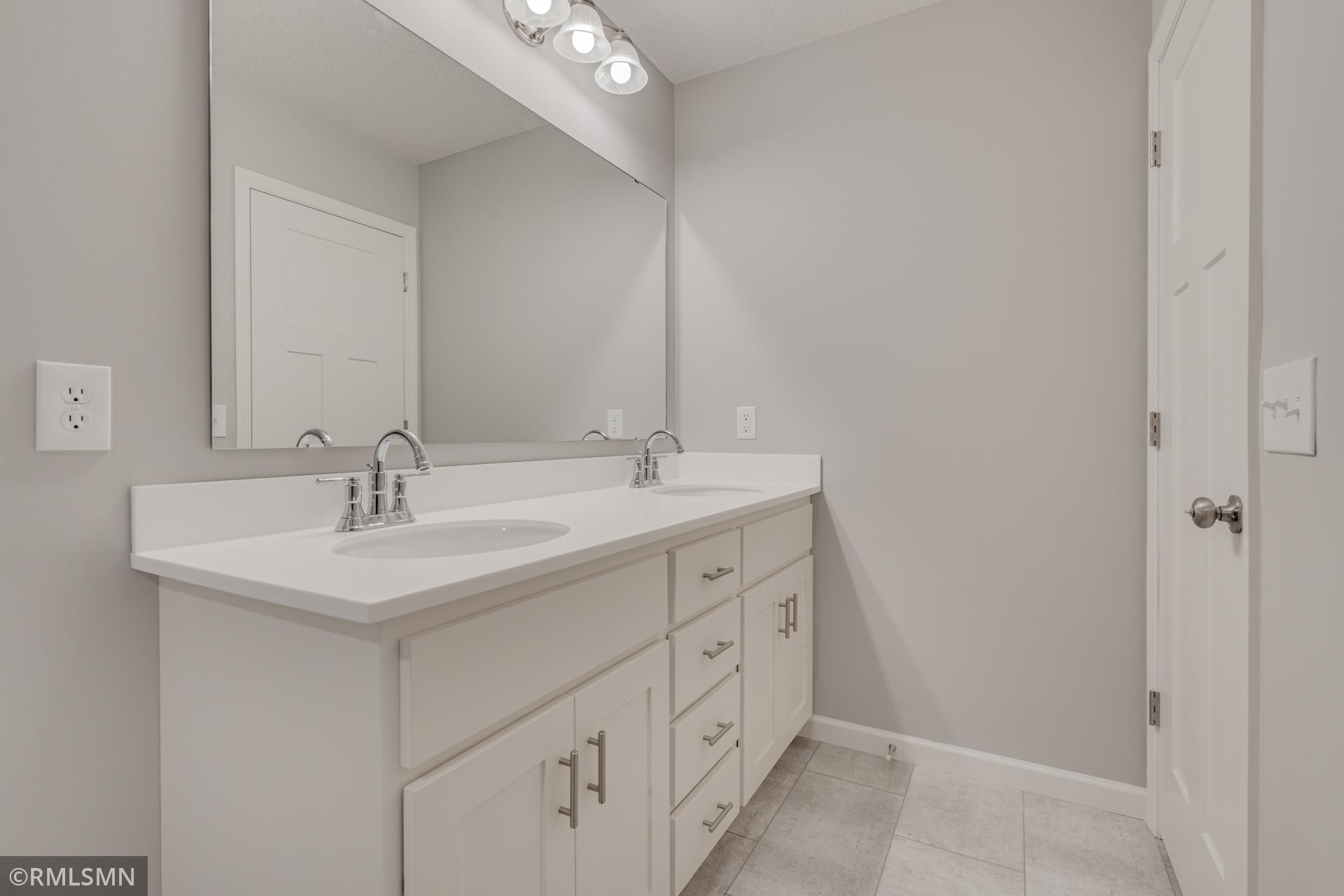 View of Residential at 19087 Goodhue Street, East Bethel MN 55011, East Bethel (22 of 31) - Mike Wilen | Minnesota Team Real Estate