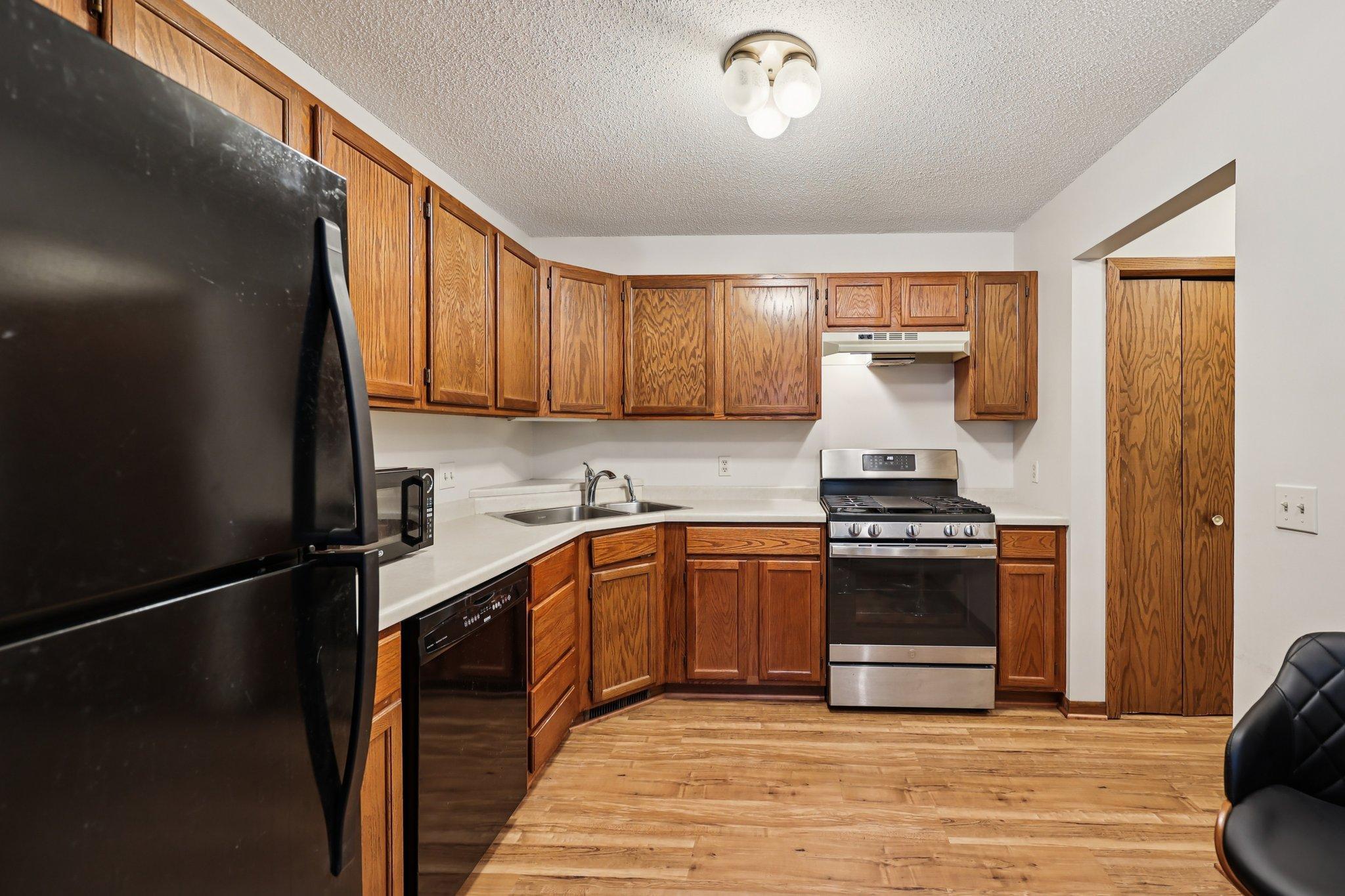 View of Residential at 320 Karen Lane, Columbia Heights MN 55421, Columbia Heights (7 of 37) - Mike Wilen | Minnesota Team Real Estate