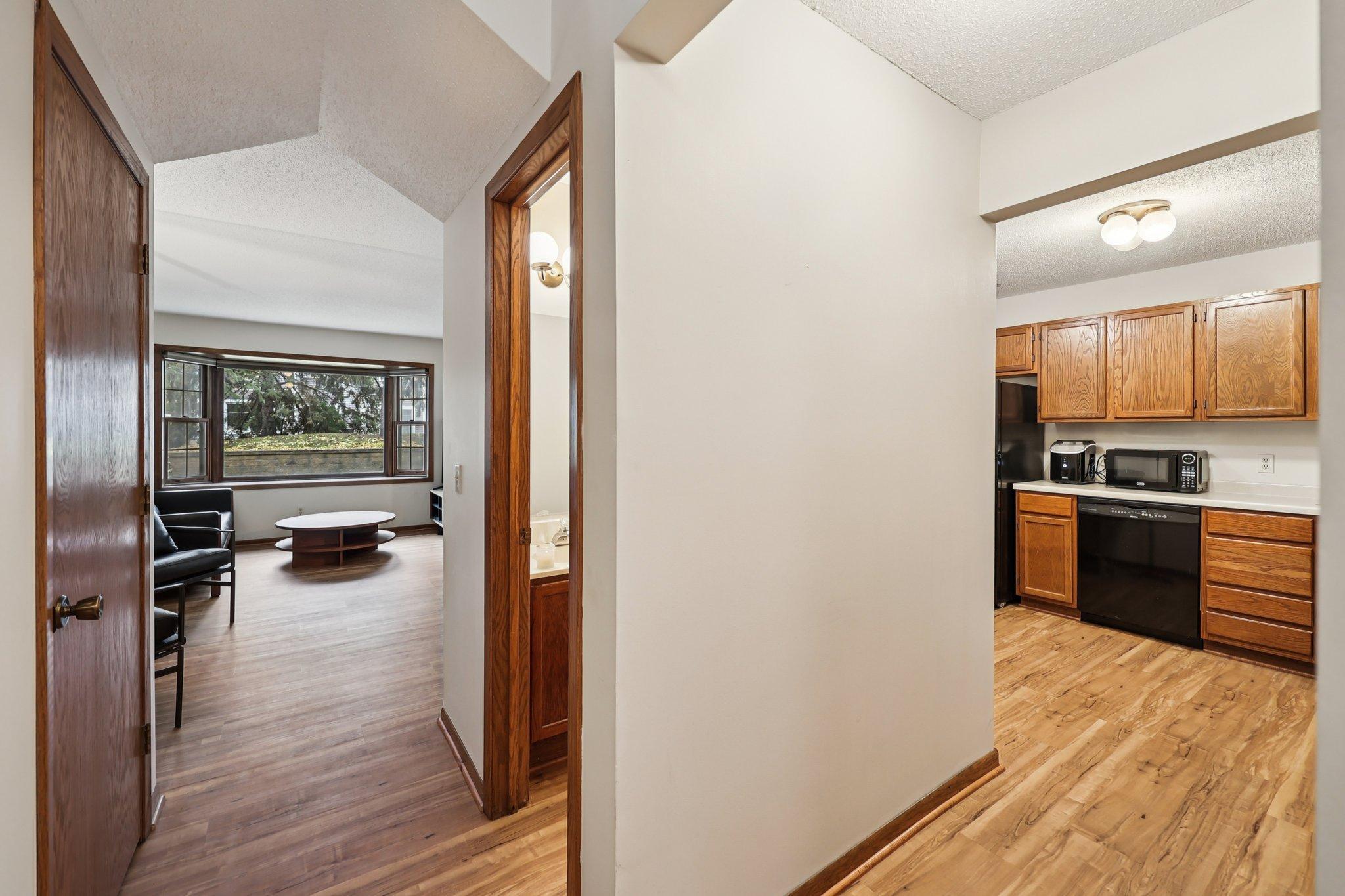 View of Residential at 320 Karen Lane, Columbia Heights MN 55421, Columbia Heights (26 of 37) - Mike Wilen | Minnesota Team Real Estate