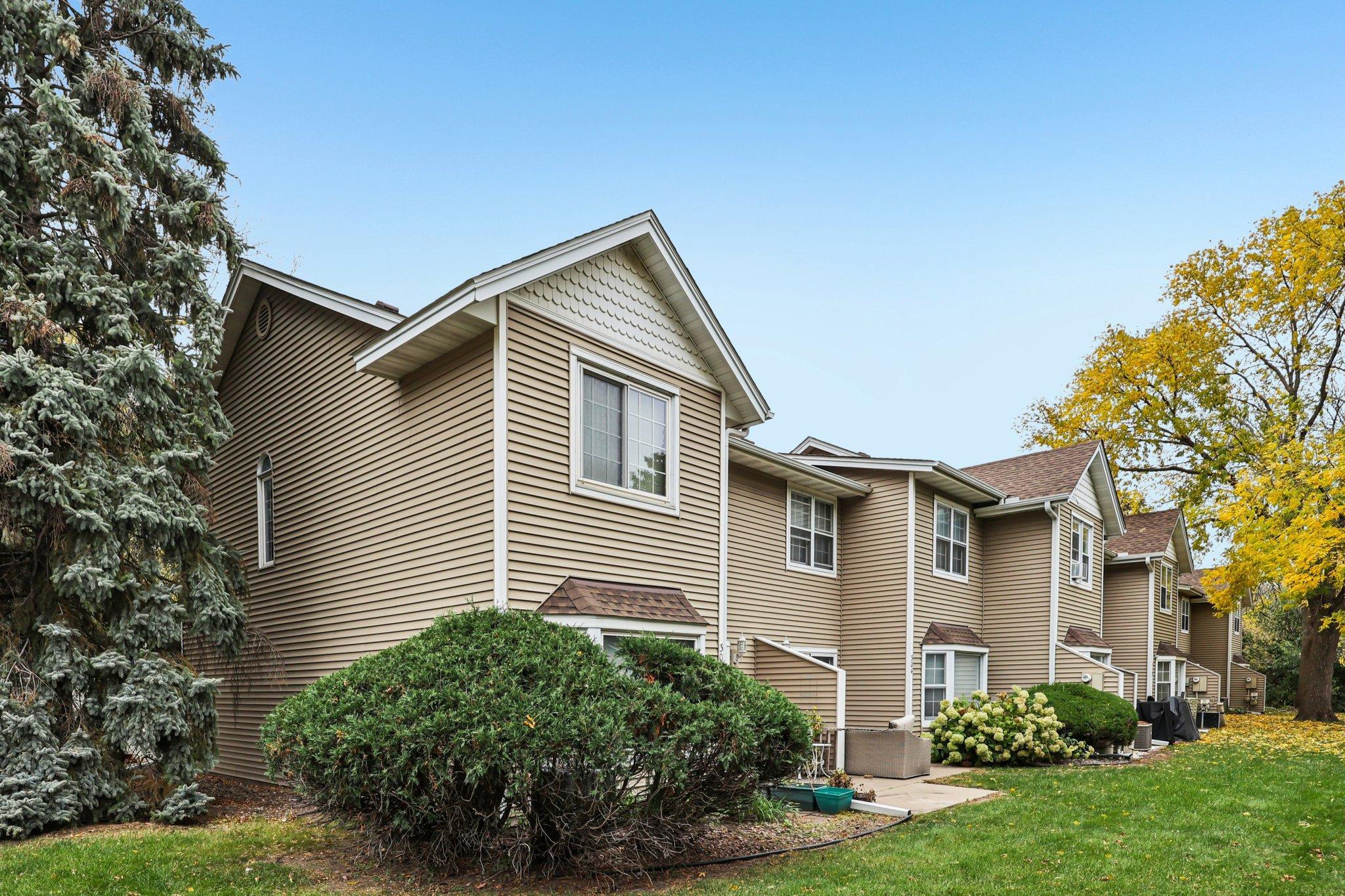 View of Residential at 320 Karen Lane, Columbia Heights MN 55421, Columbia Heights (34 of 37) - Mike Wilen | Minnesota Team Real Estate