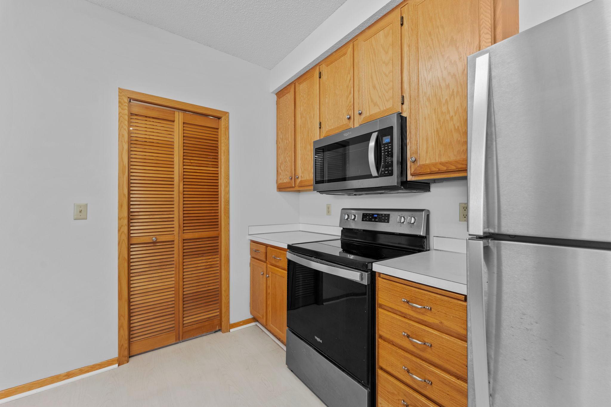 View of Residential at 8763 Branson Drive #90, Inver Grove Heights MN 55076, Inver Grove Heights (14 of 31) - Mike Wilen | Minnesota Team Real Estate