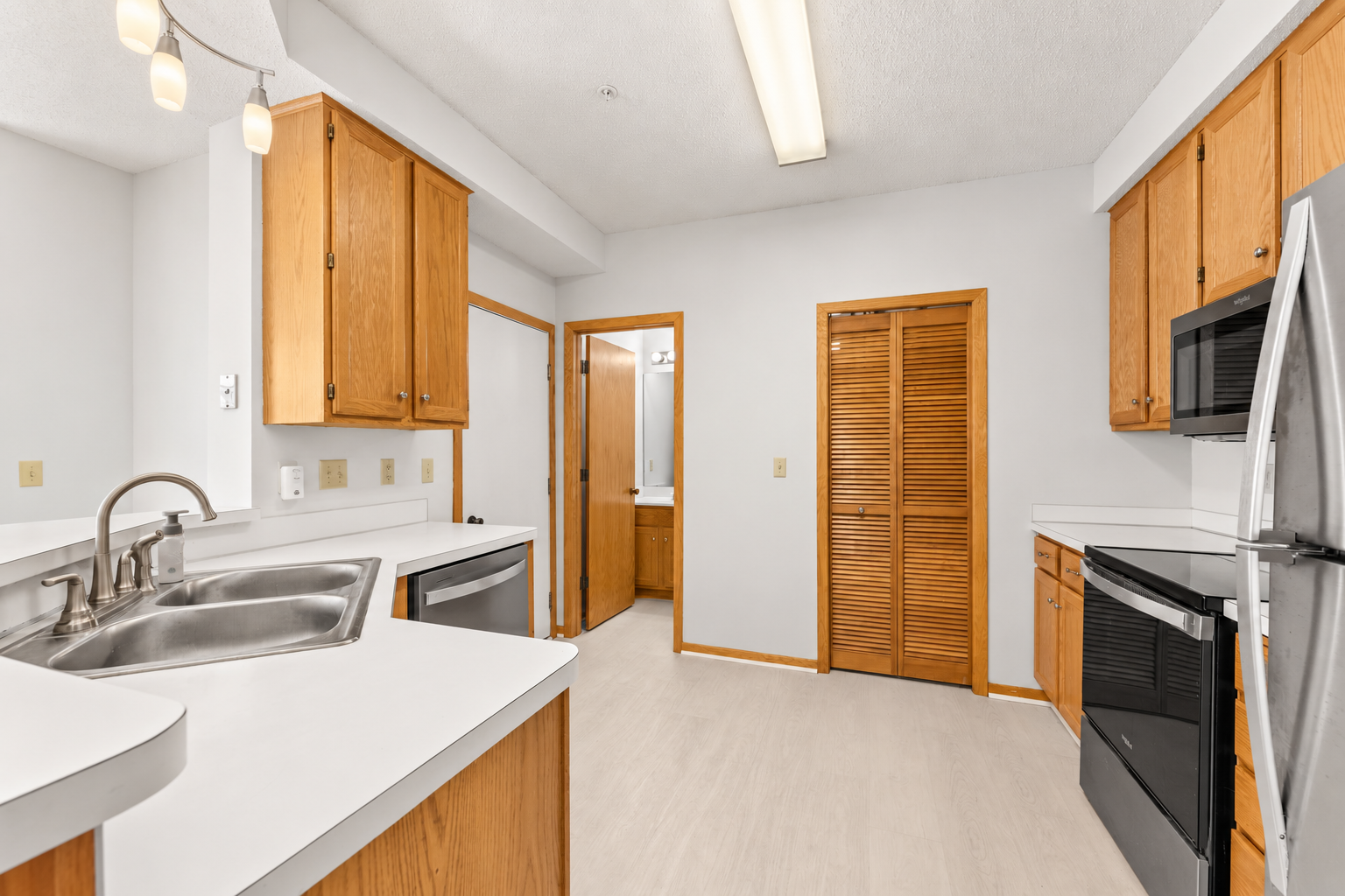 View of Residential at 8763 Branson Drive #90, Inver Grove Heights MN 55076, Inver Grove Heights (12 of 31) - Mike Wilen | Minnesota Team Real Estate