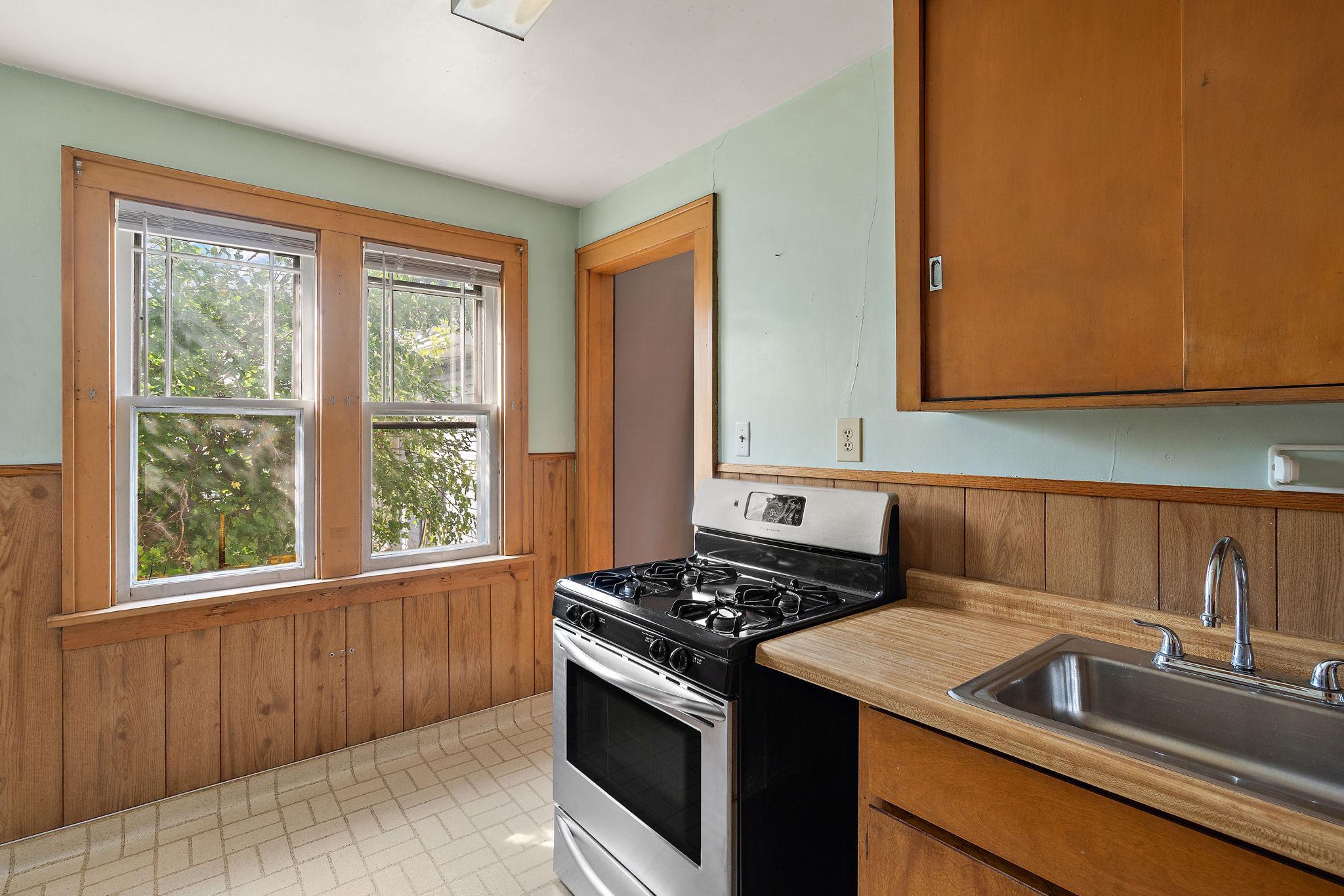 View of Residential at 3403 25th Avenue, Minneapolis MN 55406, Minneapolis (11 of 38) - Mike Wilen | Minnesota Team Real Estate