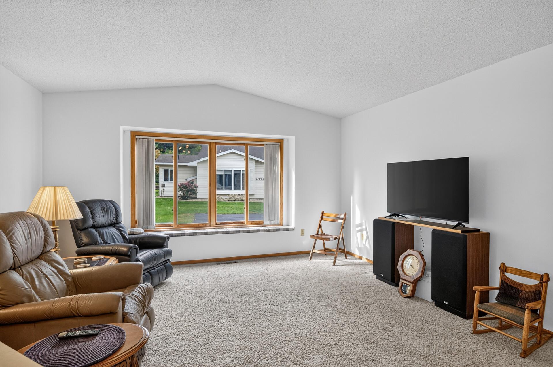 View of Residential at 11991 Yellow Pine Street, Coon Rapids MN 55448, Coon Rapids (22 of 31) - Mike Wilen | Minnesota Team Real Estate