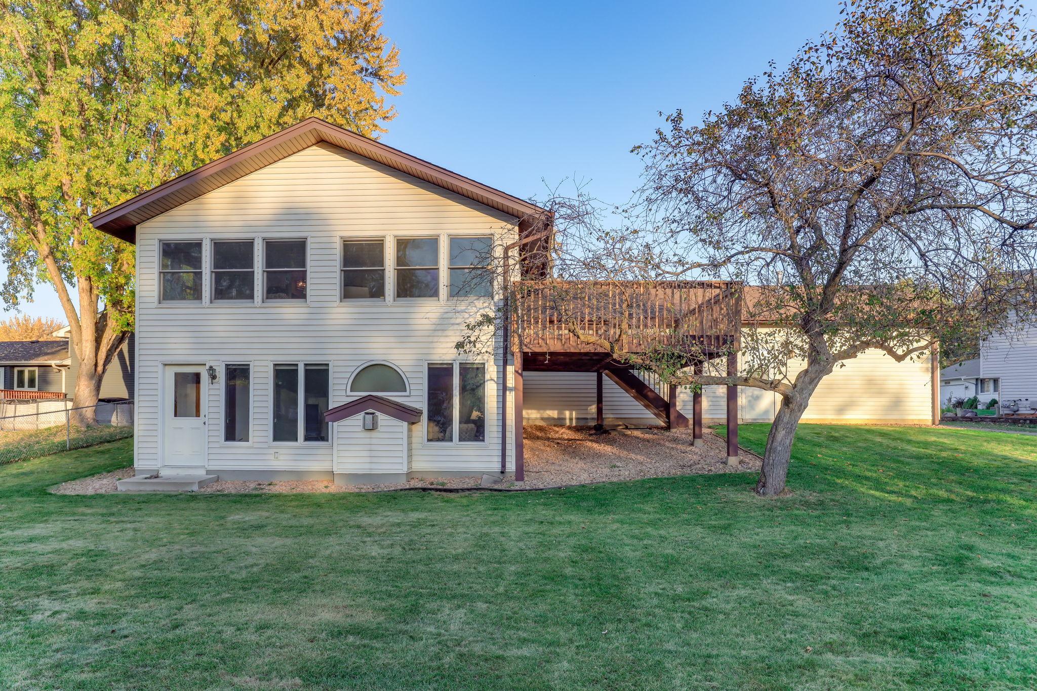 View of Residential at 10640 Yukon Road, Bloomington MN 55438, Bloomington (37 of 40) - Mike Wilen | Minnesota Team Real Estate