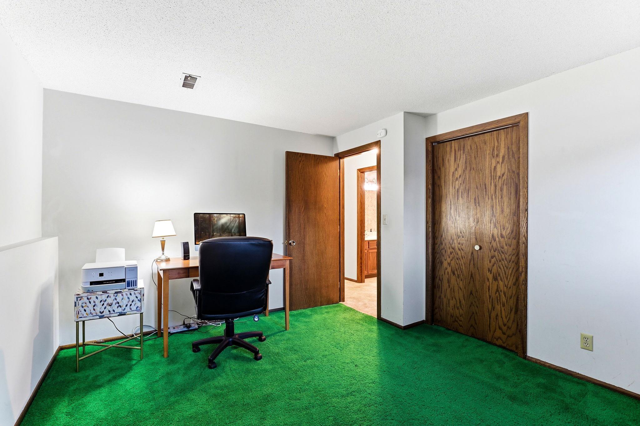 View of Residential at 10640 Yukon Road, Bloomington MN 55438, Bloomington (29 of 40) - Mike Wilen | Minnesota Team Real Estate