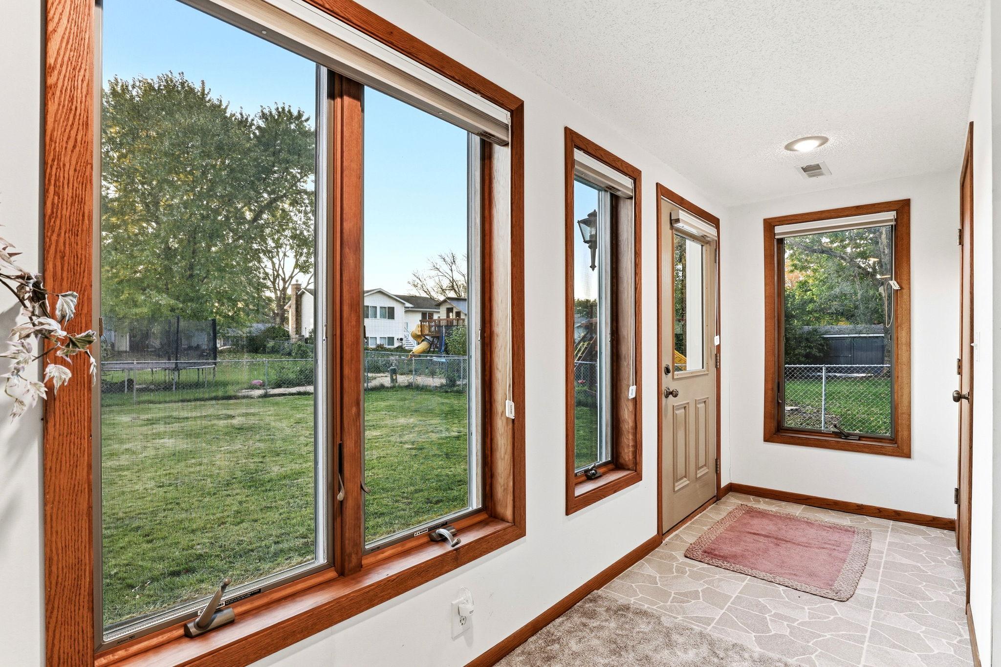 View of Residential at 10640 Yukon Road, Bloomington MN 55438, Bloomington (25 of 40) - Mike Wilen | Minnesota Team Real Estate
