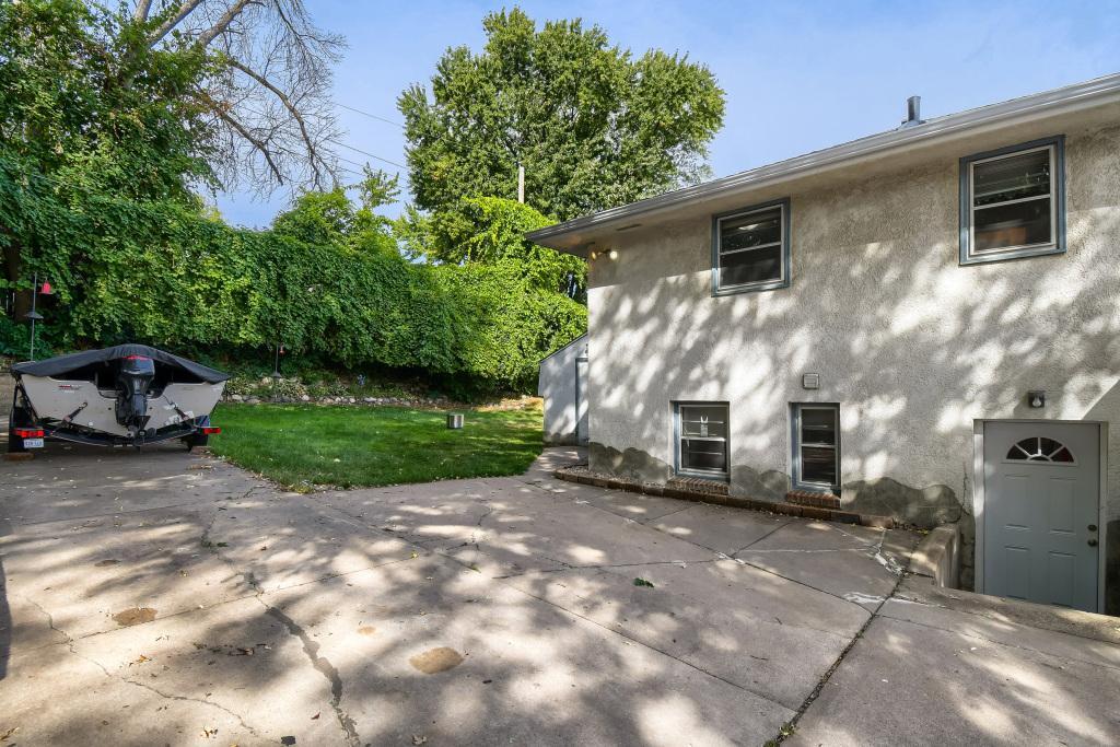 View of Residential at 512 9th Avenue, South Saint Paul MN 55075, South Saint Paul (25 of 33) - Mike Wilen | Minnesota Team Real Estate