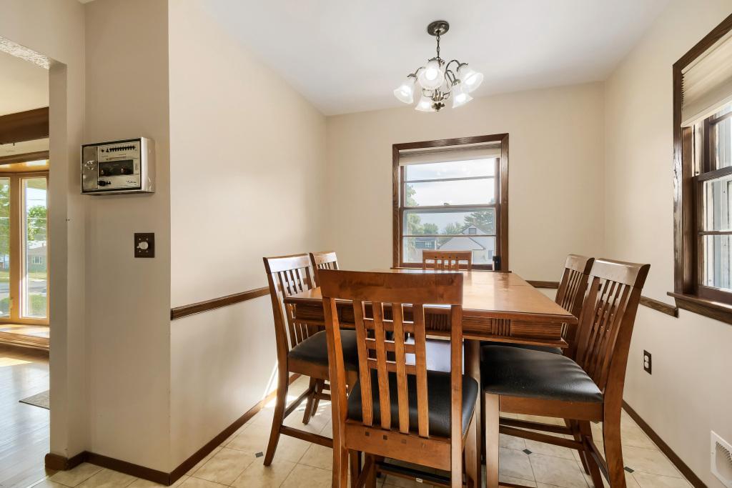 View of Residential at 512 9th Avenue, South Saint Paul MN 55075, South Saint Paul (10 of 33) - Mike Wilen | Minnesota Team Real Estate