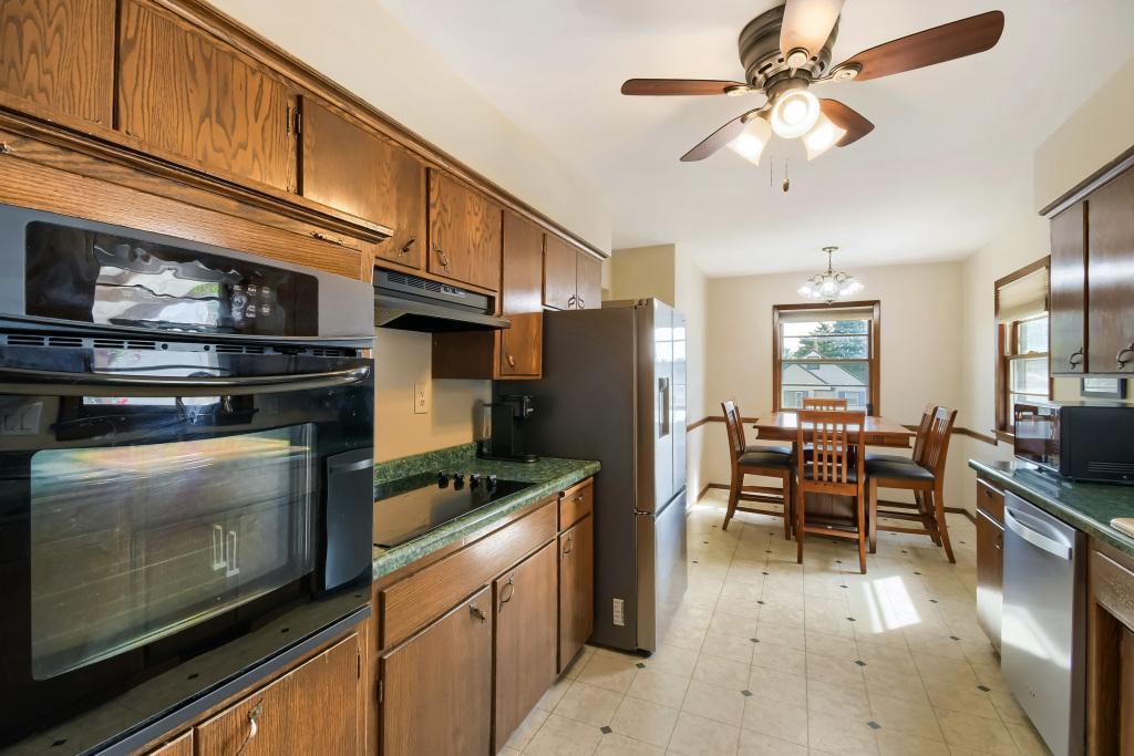 View of Residential at 512 9th Avenue, South Saint Paul MN 55075, South Saint Paul (7 of 33) - Mike Wilen | Minnesota Team Real Estate