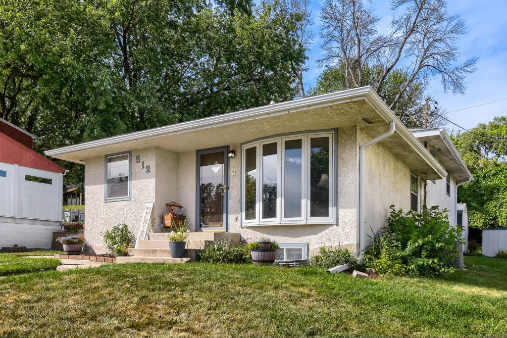 View of Residential at 512 9th Avenue, South Saint Paul MN 55075, South Saint Paul (2 of 33) - Mike Wilen | Minnesota Team Real Estate