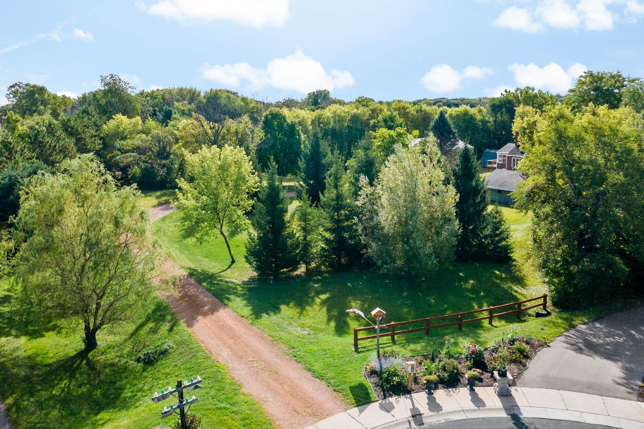 View of Residential at 4555 Spruce Way, Orono MN 55359, Orono (23 of 64) - Mike Wilen | Minnesota Team Real Estate