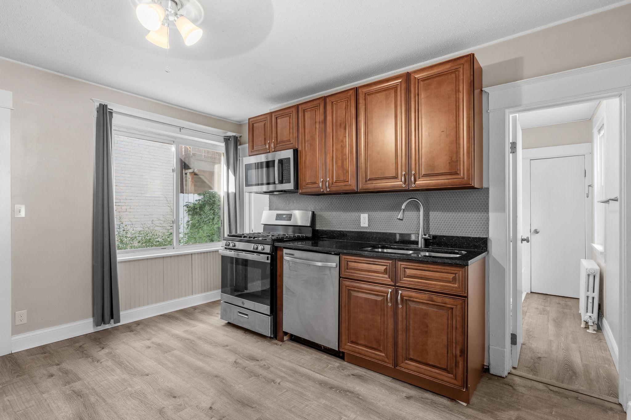 View of Residential Income at 2408 6th Street, Minneapolis MN 55418, Minneapolis (12 of 45) - Mike Wilen | Minnesota Team Real Estate